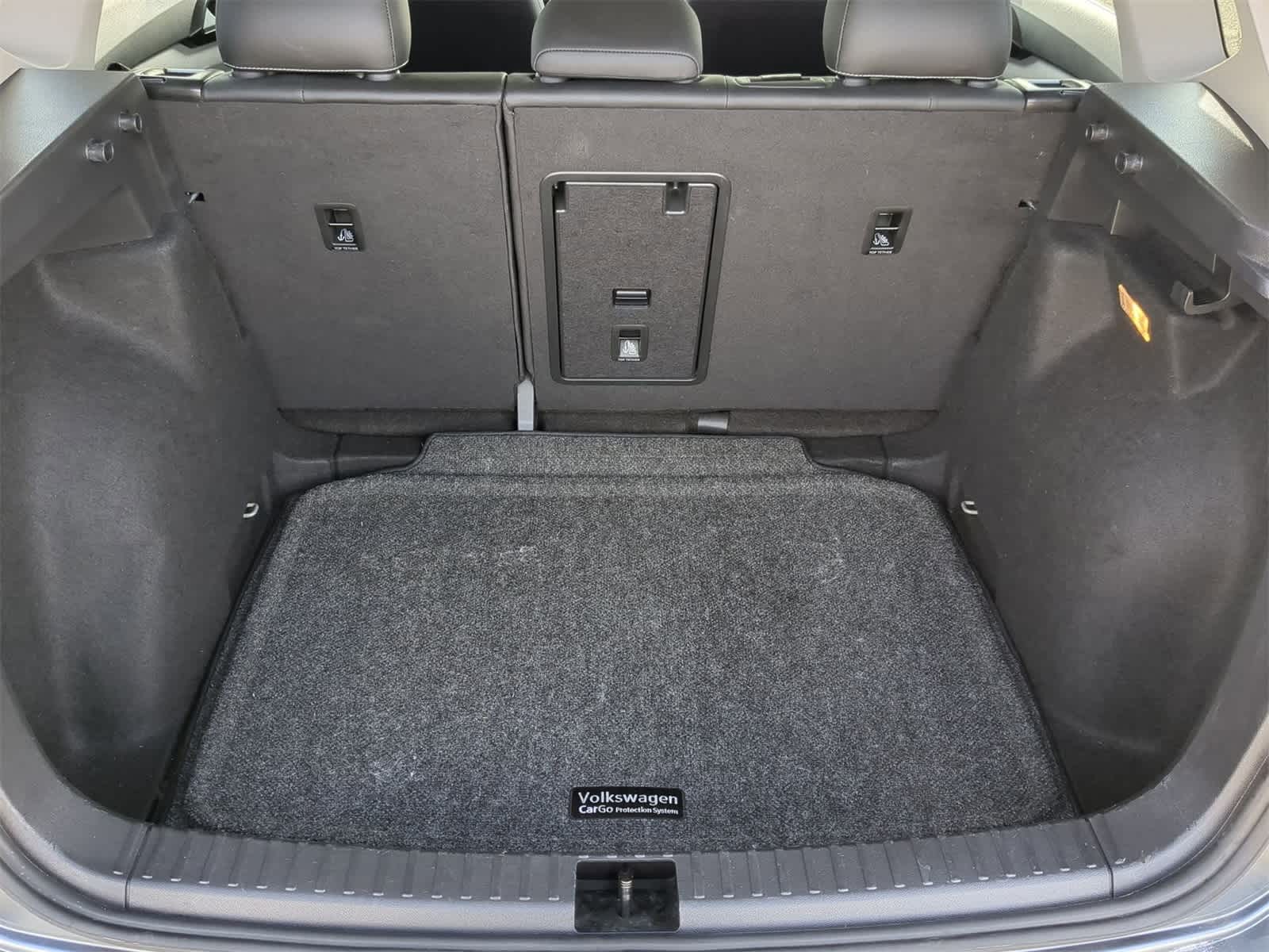 Thumbnail: 2022 Volkswagen Taos - 38