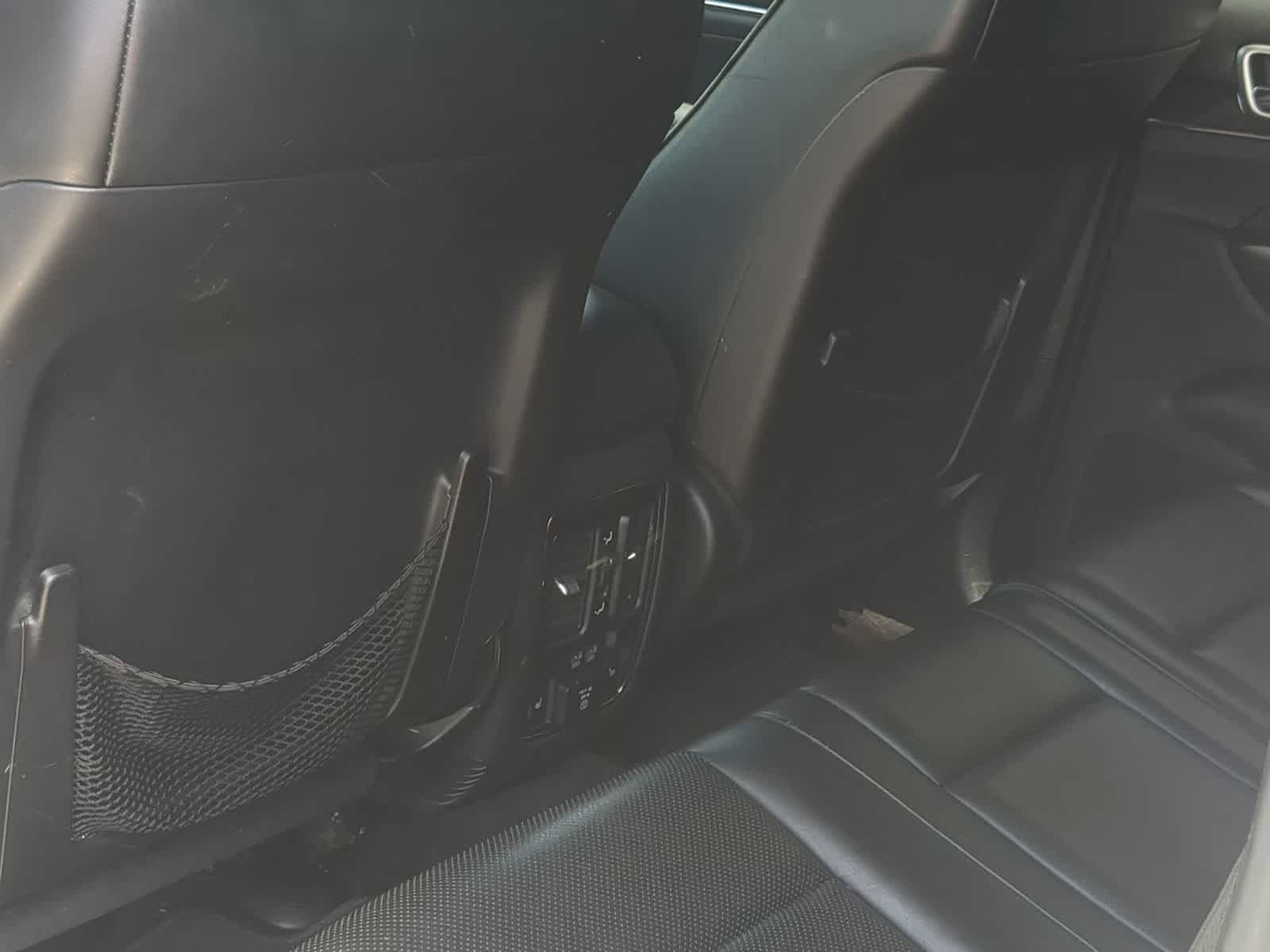 Thumbnail: 2016 Jeep Grand Cherokee - 18