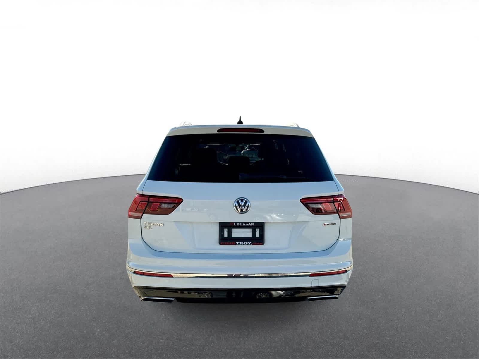 Thumbnail: 2019 Volkswagen Tiguan - 7