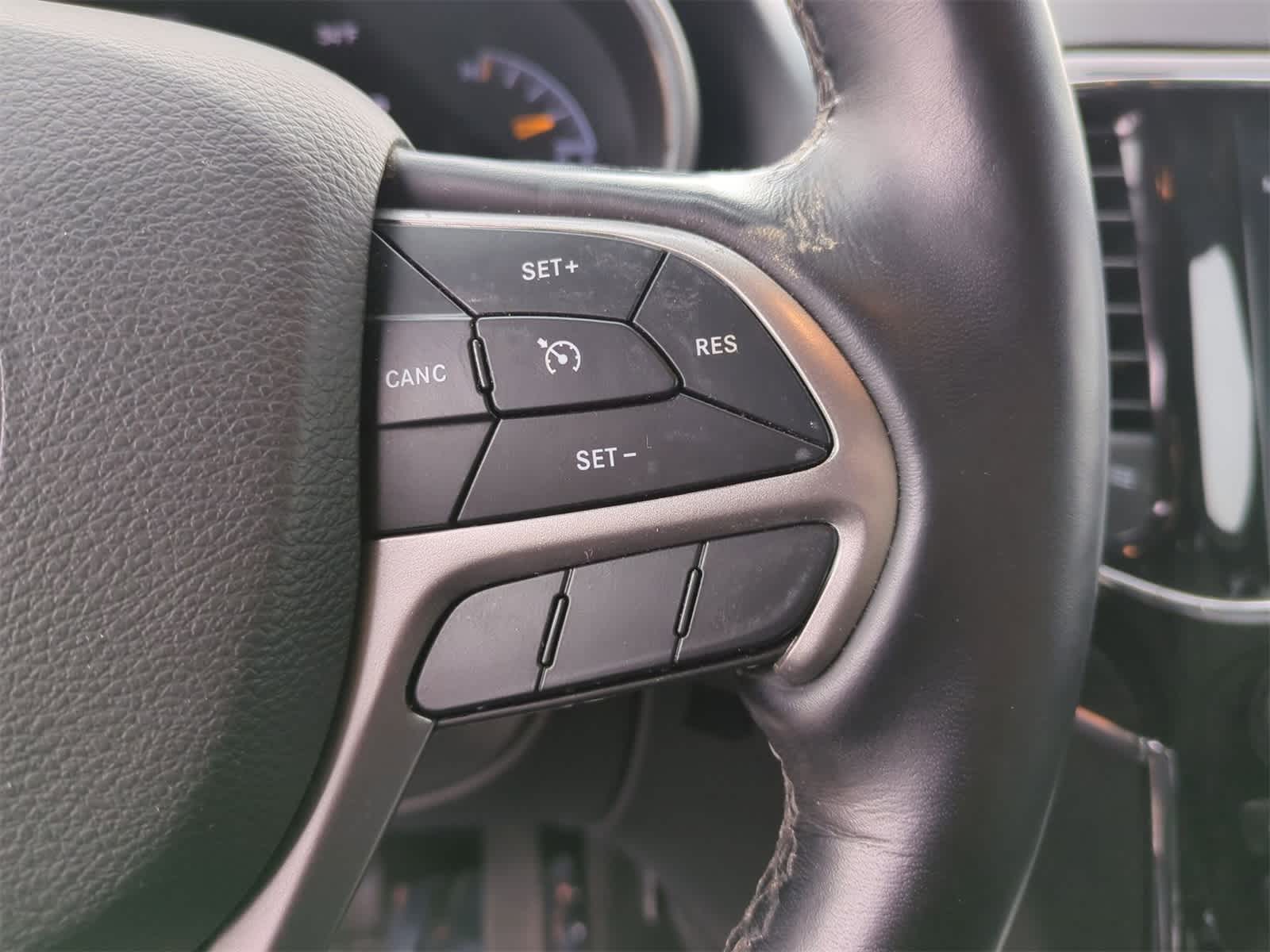 Thumbnail: 2021 Jeep Grand Cherokee - 25