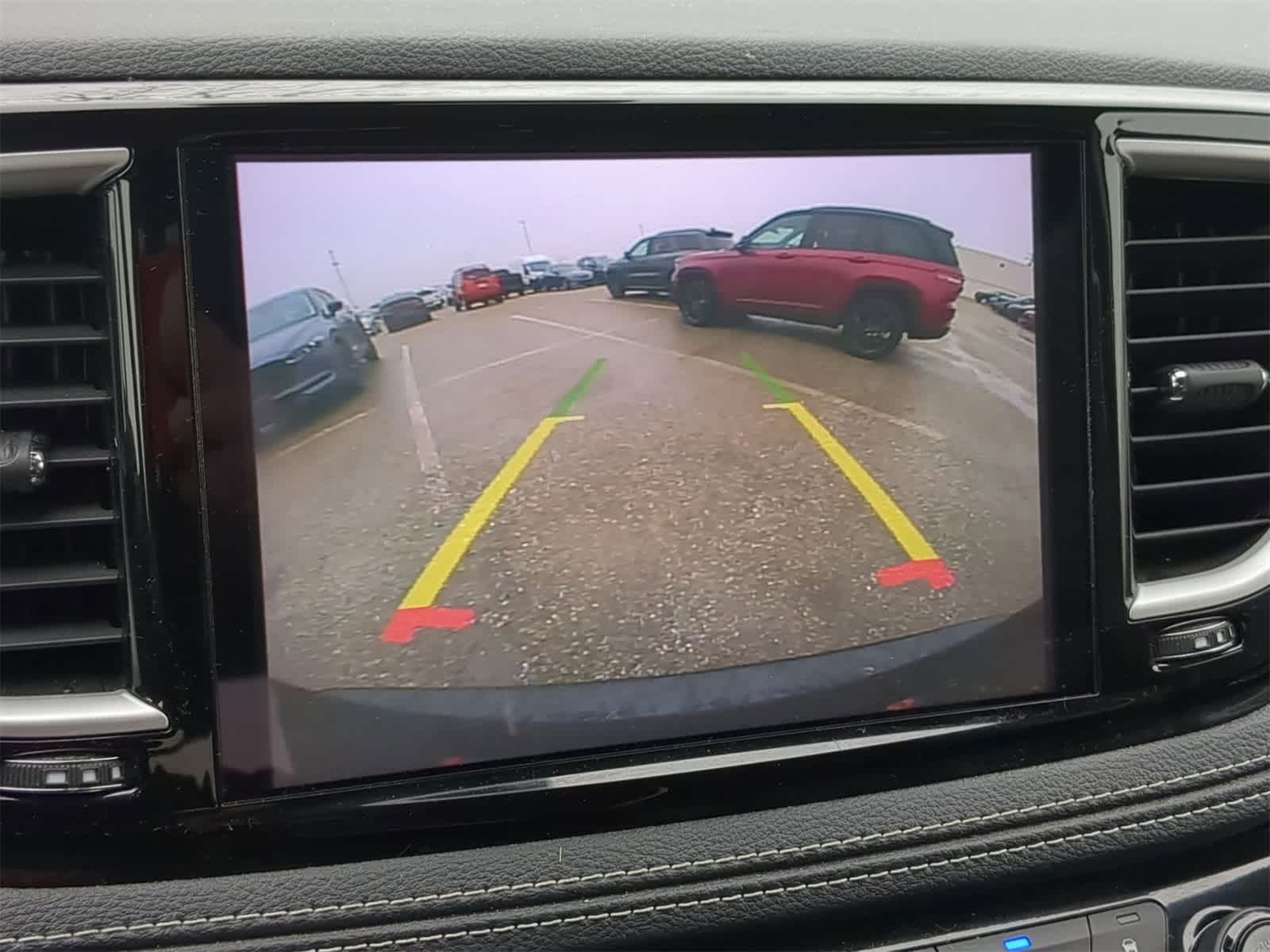 Thumbnail: 2023 Chrysler Pacifica - 28