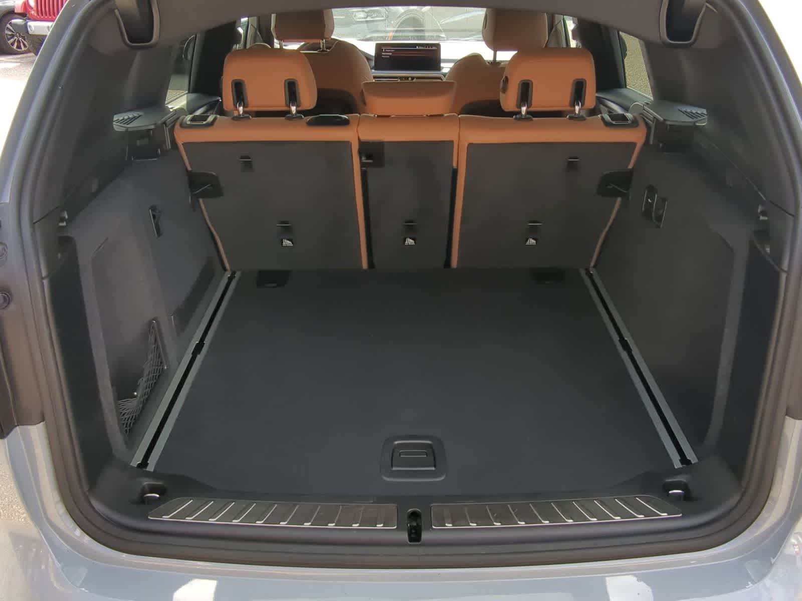 Thumbnail: 2022 BMW X3 - 33