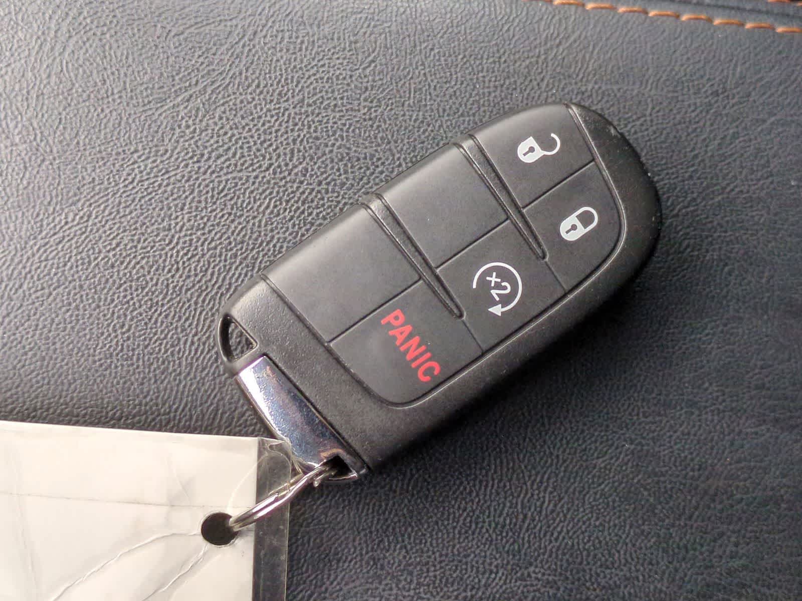 Thumbnail: 2018 Jeep Compass - 34