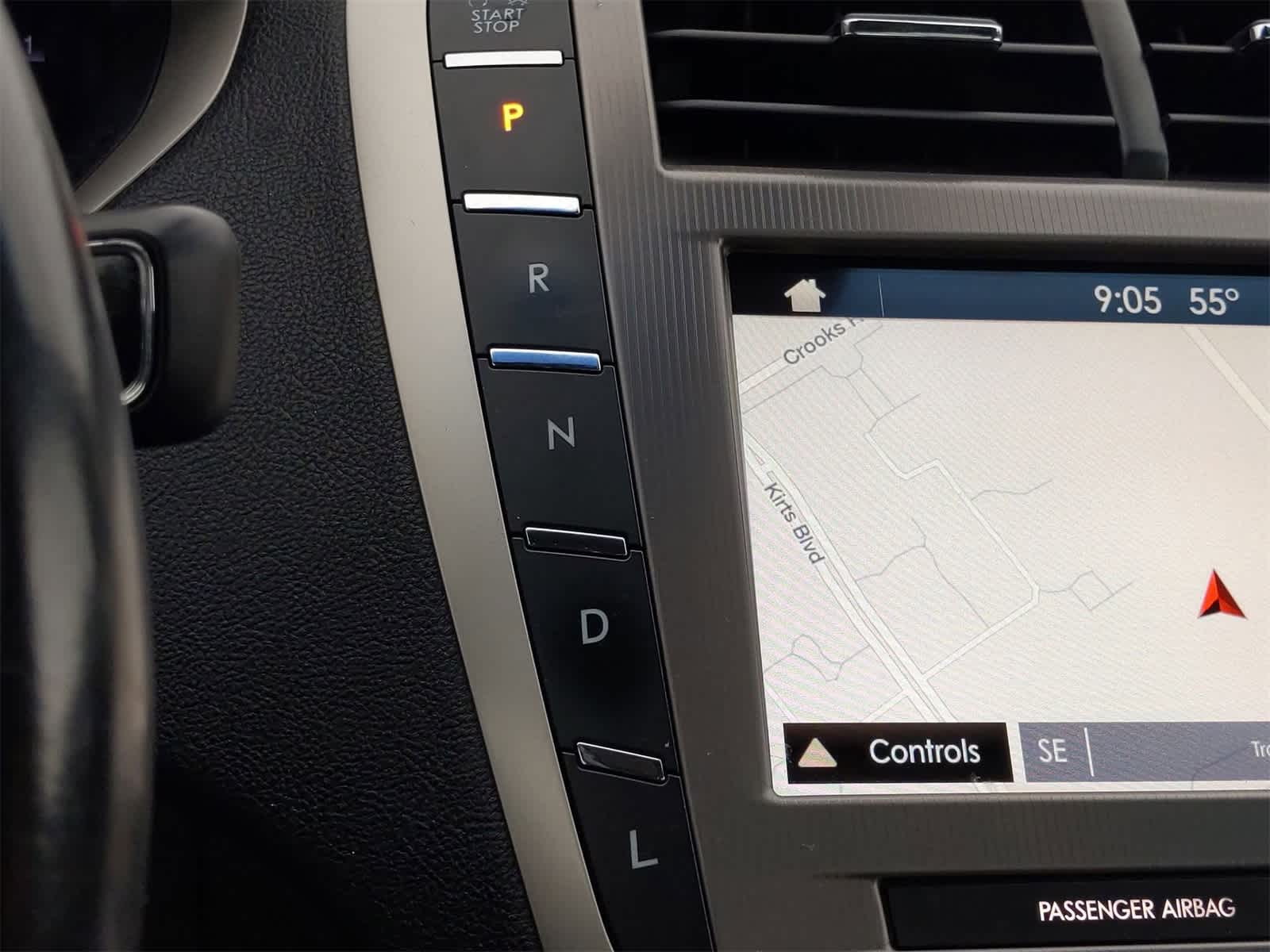 Thumbnail: 2017 Lincoln MKZ - 32