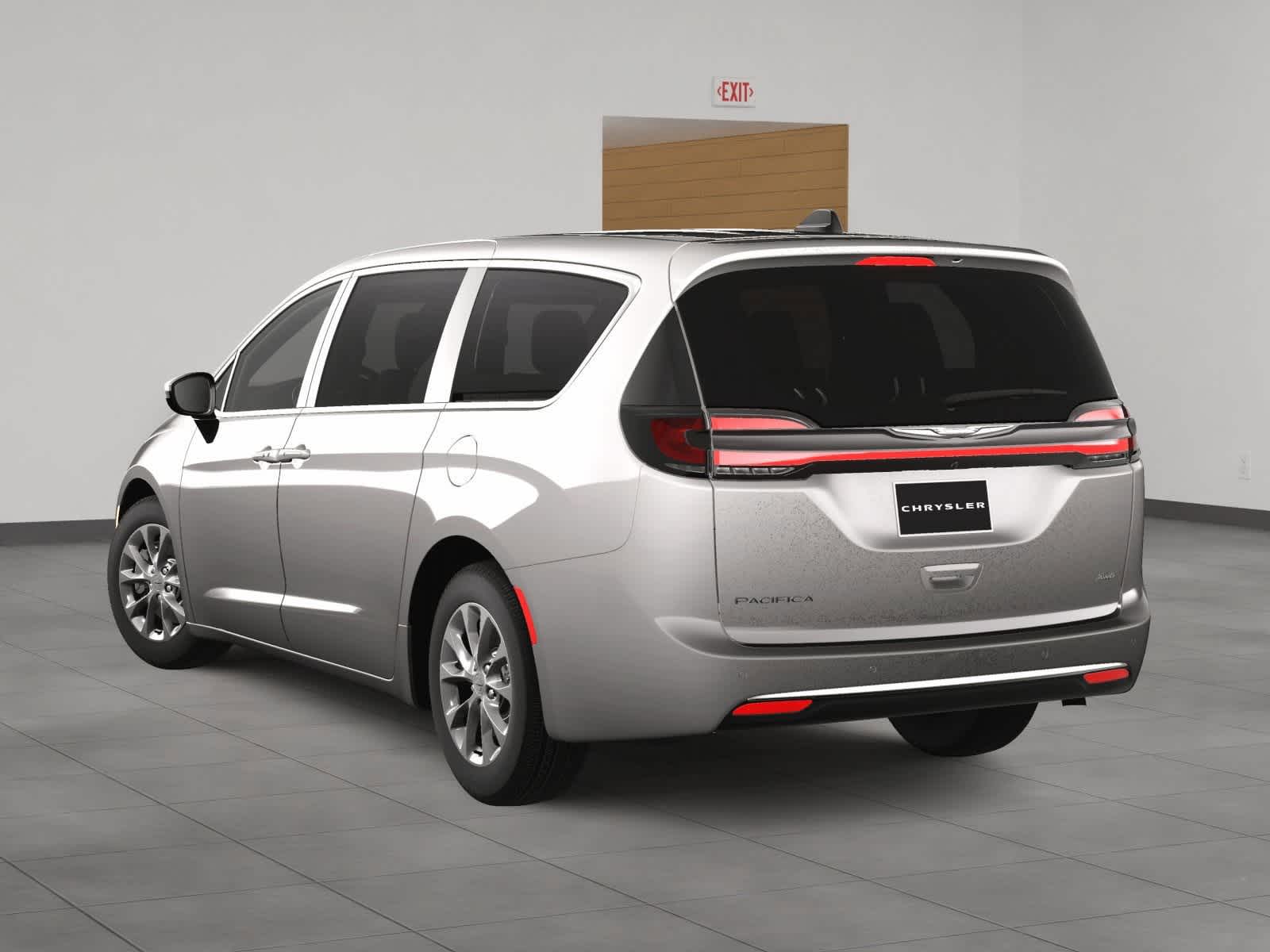 Thumbnail: 2025 Chrysler Pacifica - 4
