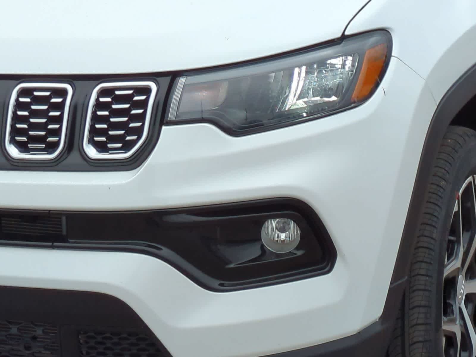 Thumbnail: 2024 Jeep Compass - 11