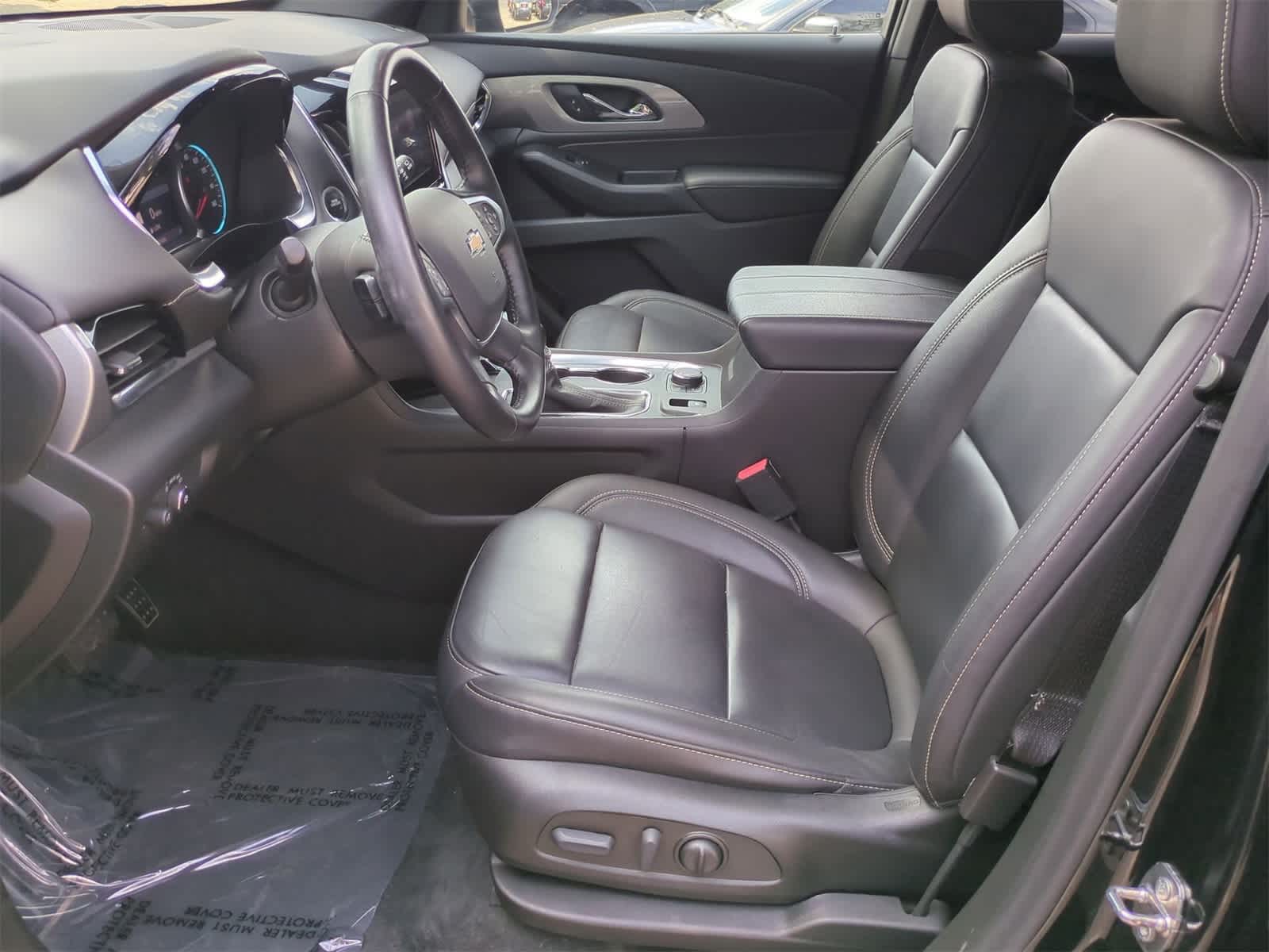 2022 Chevrolet Traverse LT 15