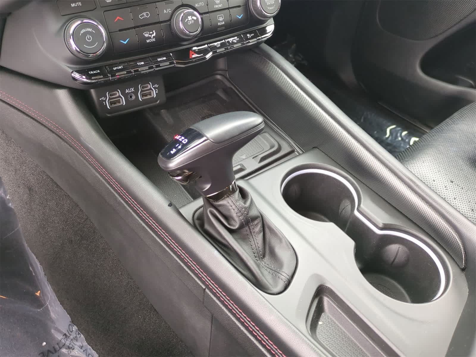 Thumbnail: 2021 Dodge Durango - 32