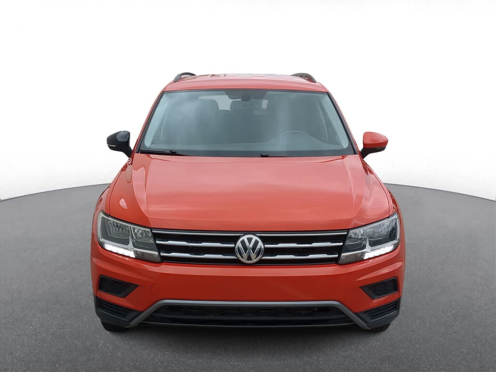 Thumbnail: 2018 Volkswagen Tiguan - 3