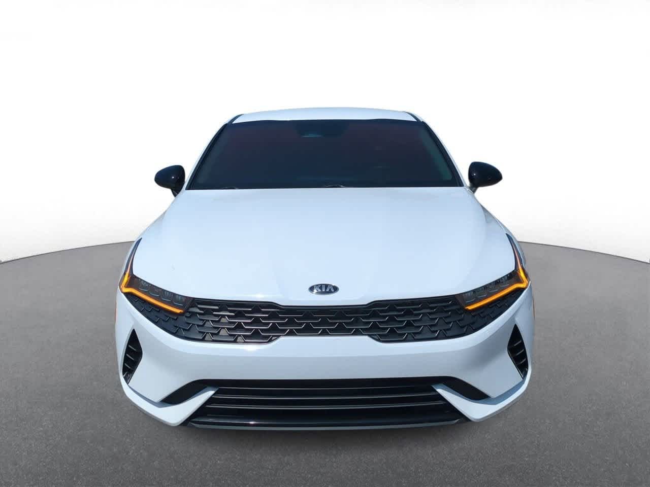 Thumbnail: 2021 Kia K5 - 3