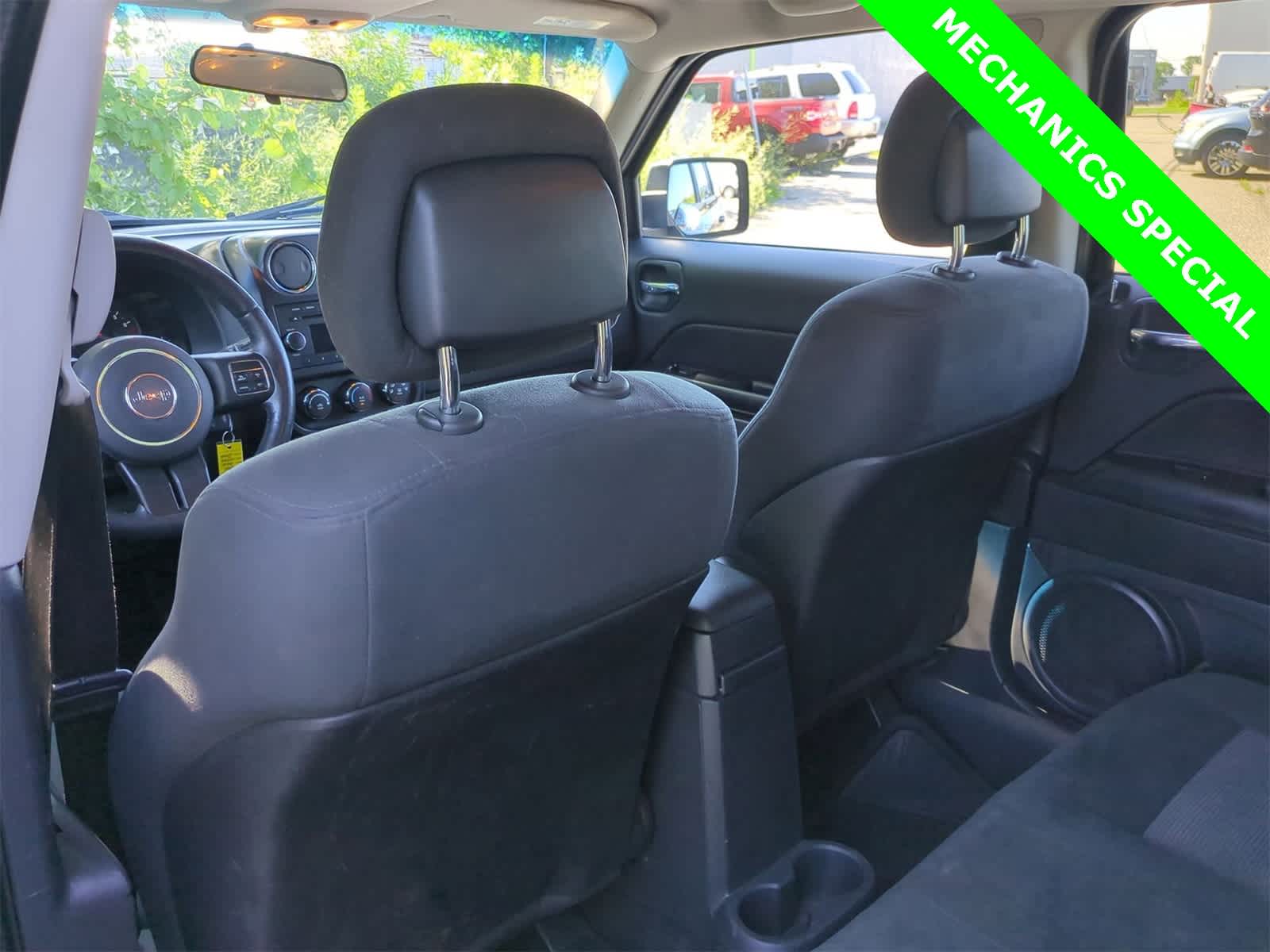 Thumbnail: 2012 Jeep Patriot - 16