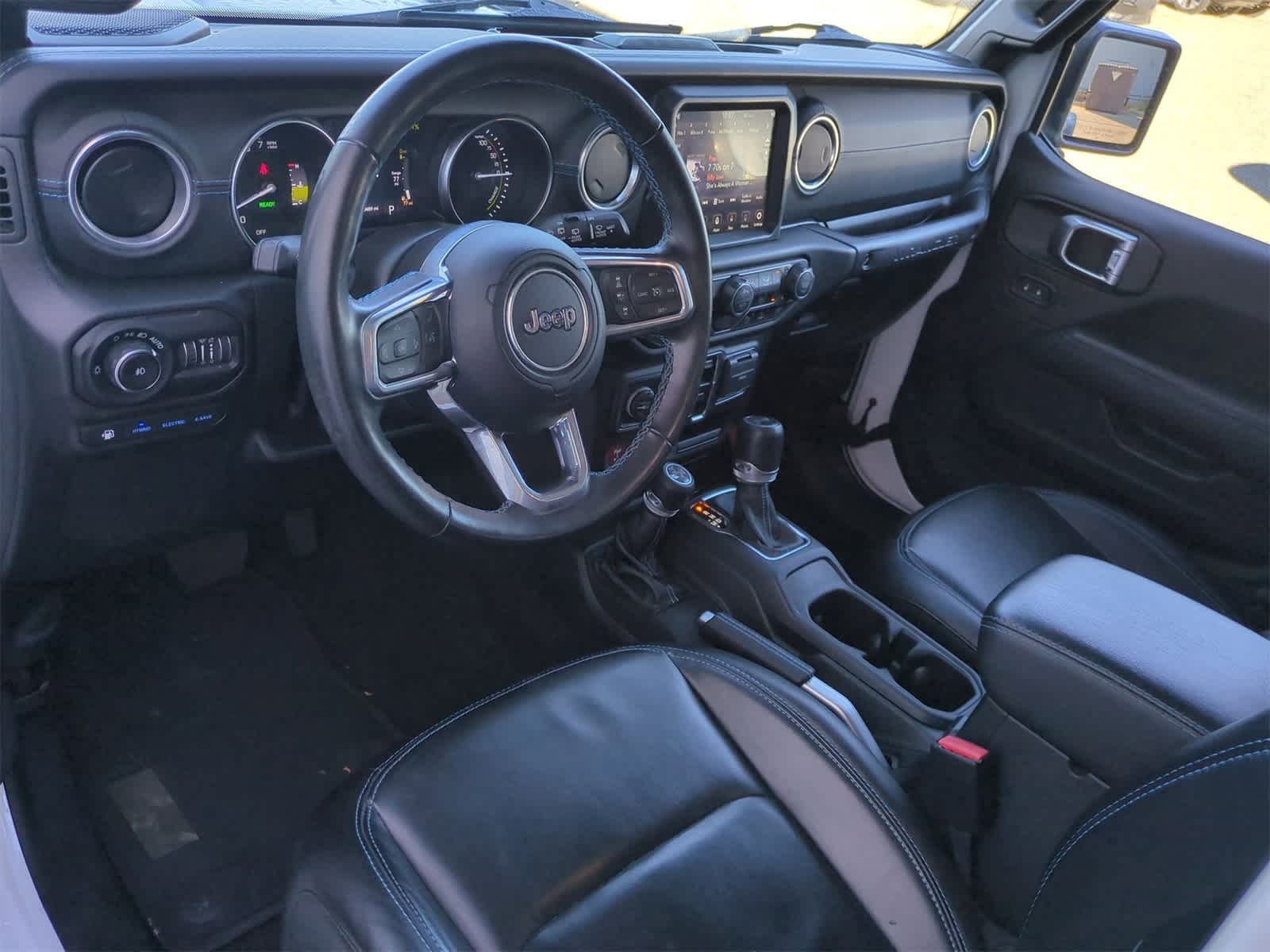 Thumbnail: 2022 Jeep Wrangler - 10