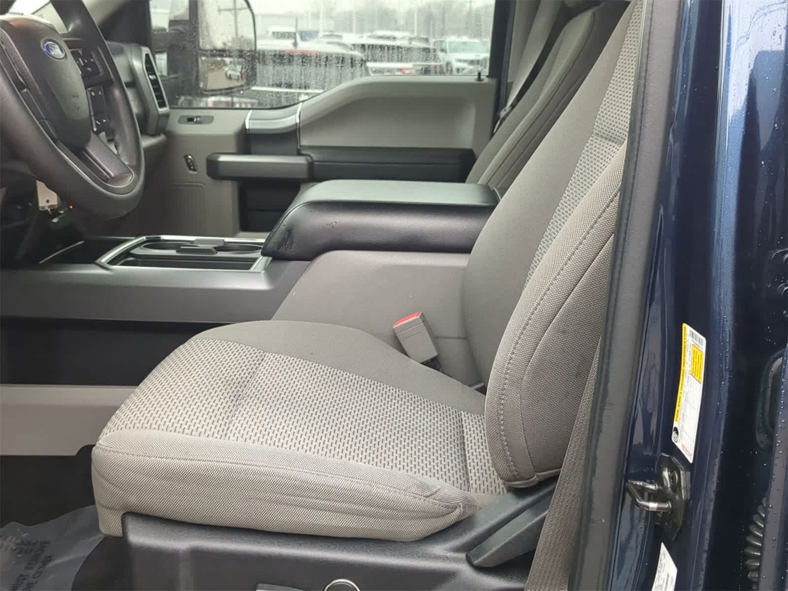 Thumbnail: 2019 Ford Econoline - 23