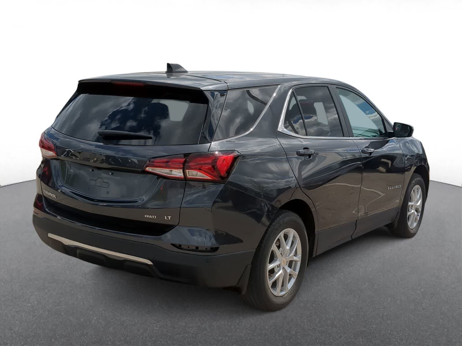 Thumbnail: 2023 Chevrolet Equinox - 8