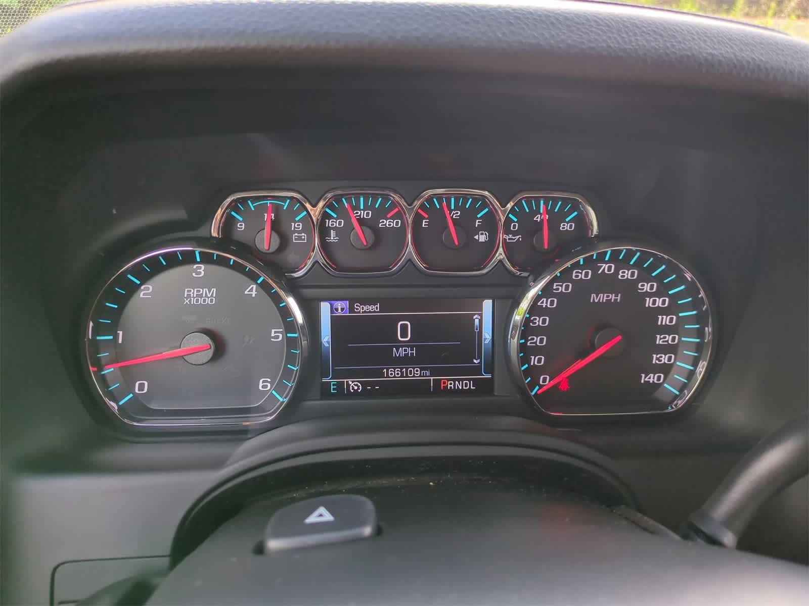 Thumbnail: 2017 Chevrolet Tahoe - 28