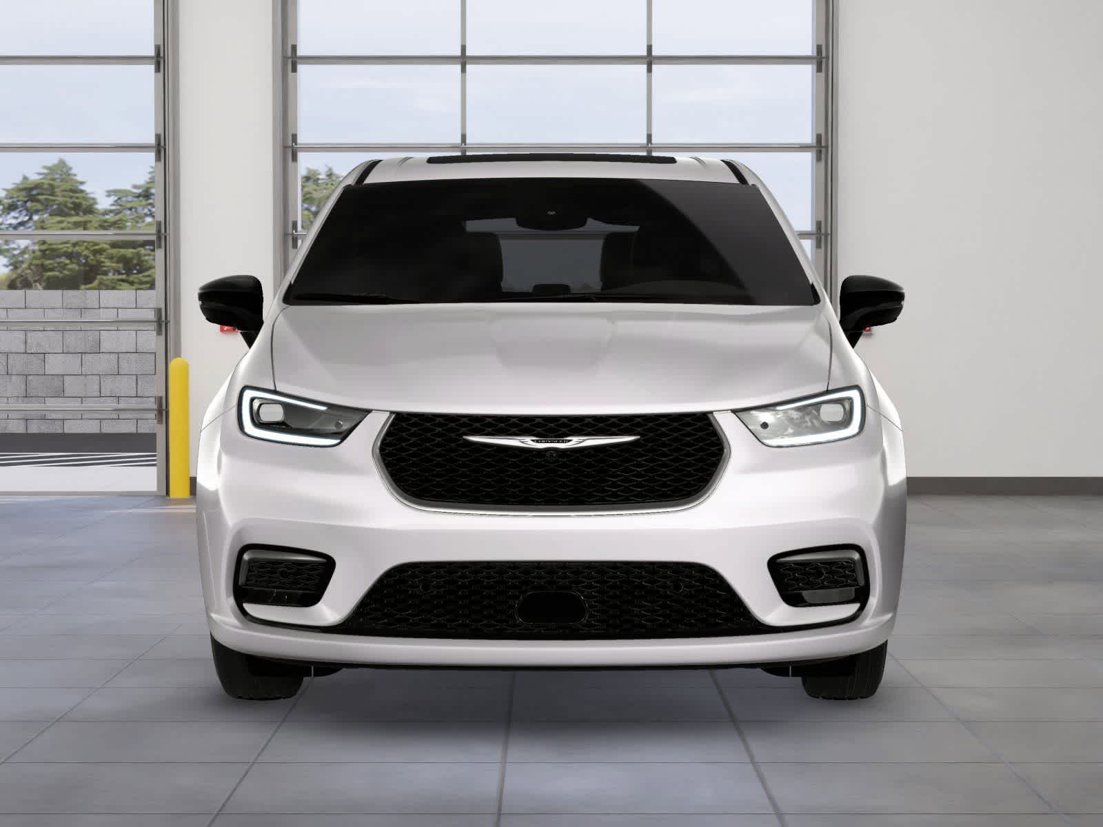 Thumbnail: 2026 Chrysler Pacifica - 8