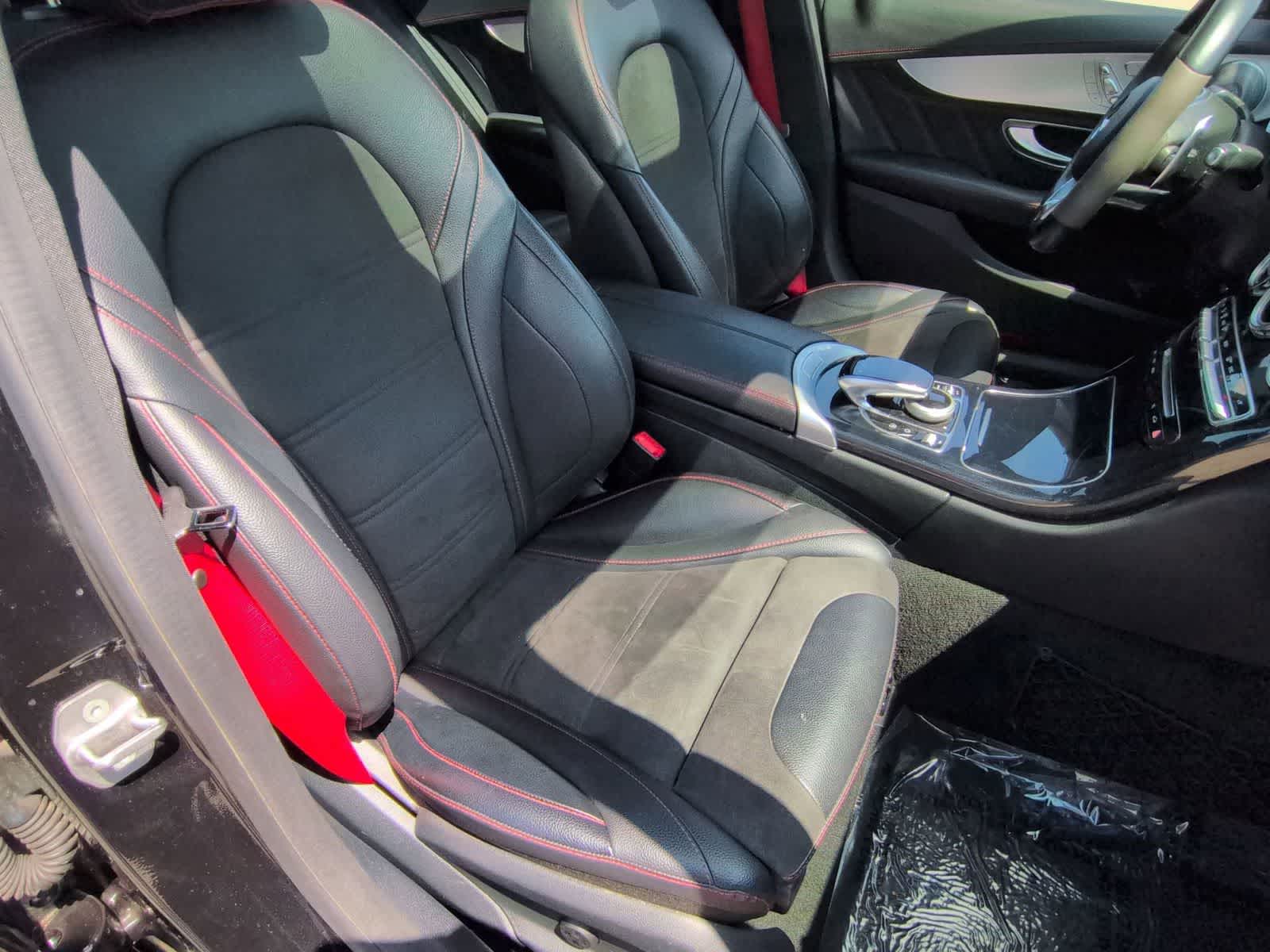 Thumbnail: 2016 Mercedes-Benz C-Class - 22