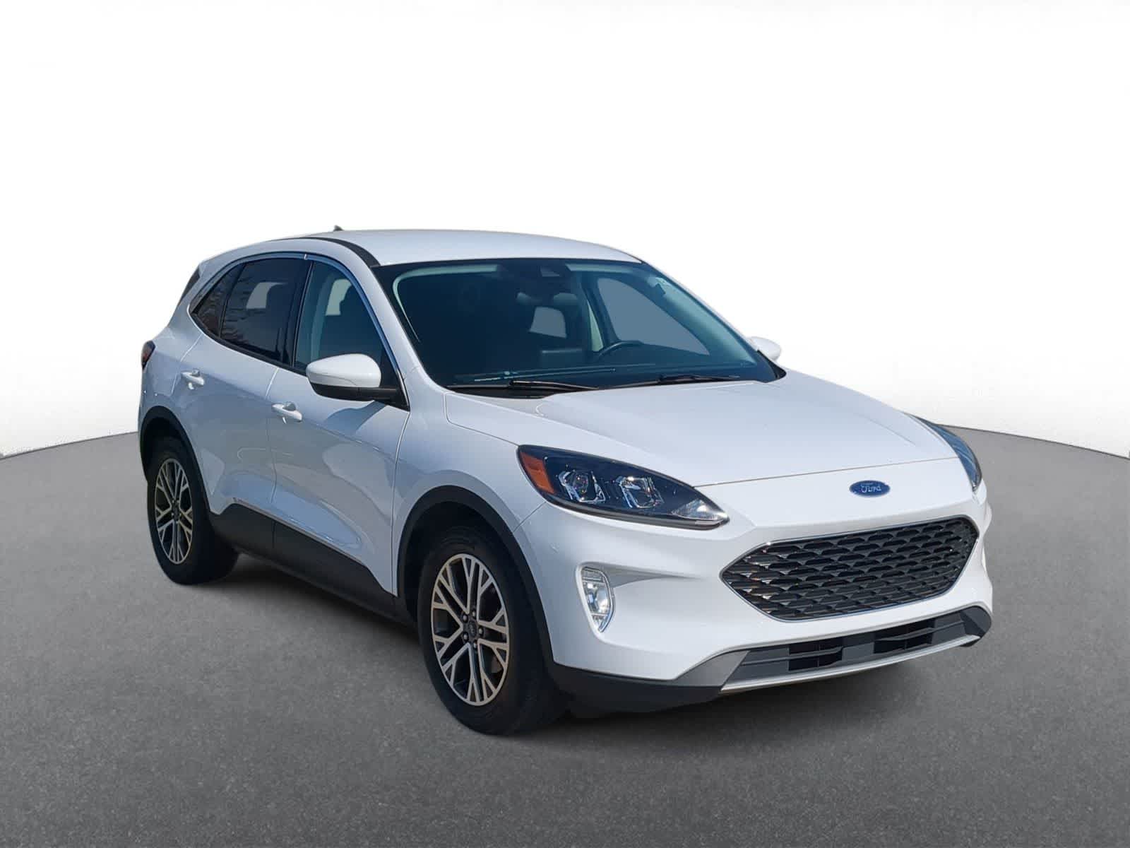 Thumbnail: 2022 Ford Escape - 2