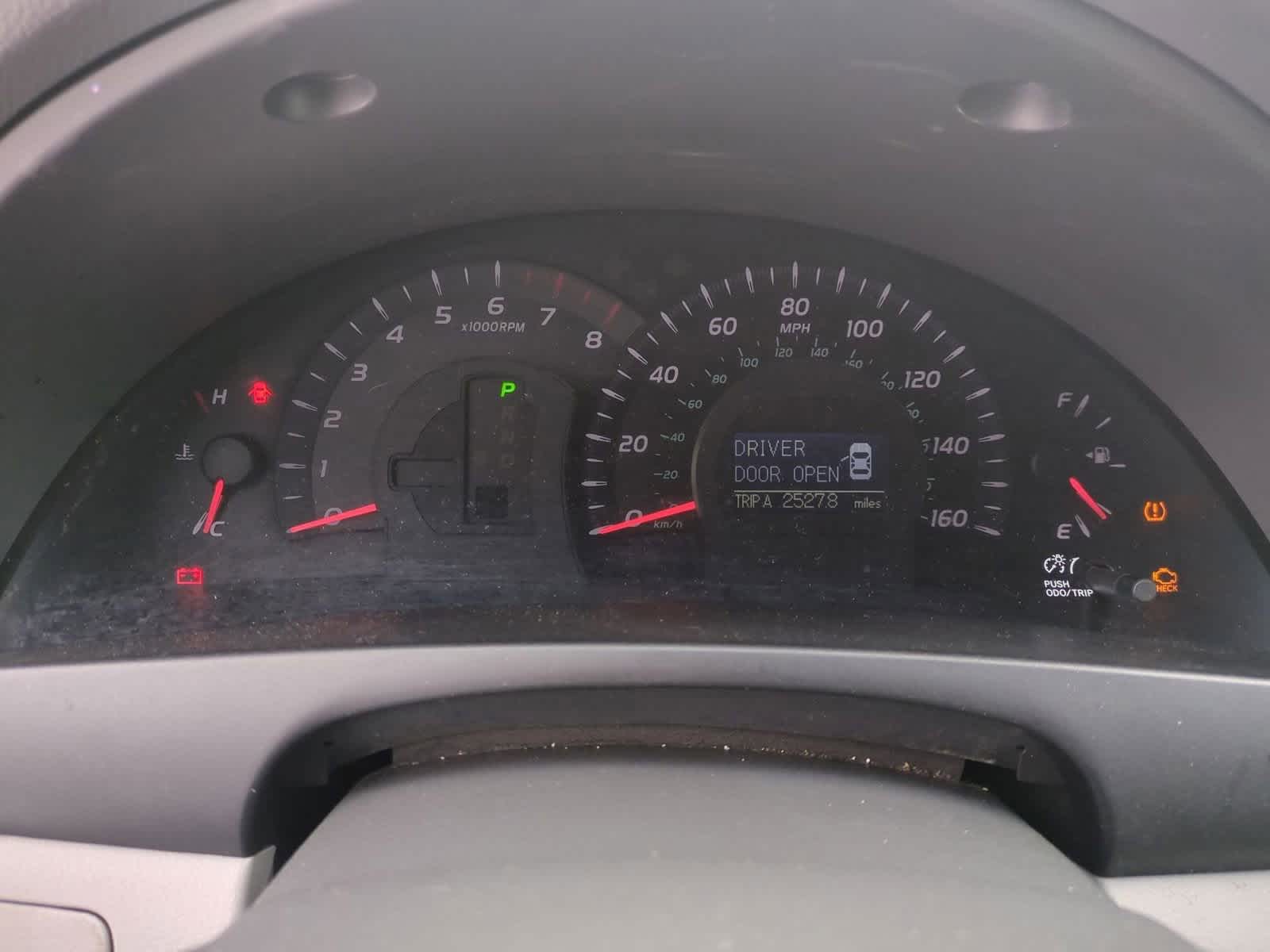2007 Toyota Camry XLE 28
