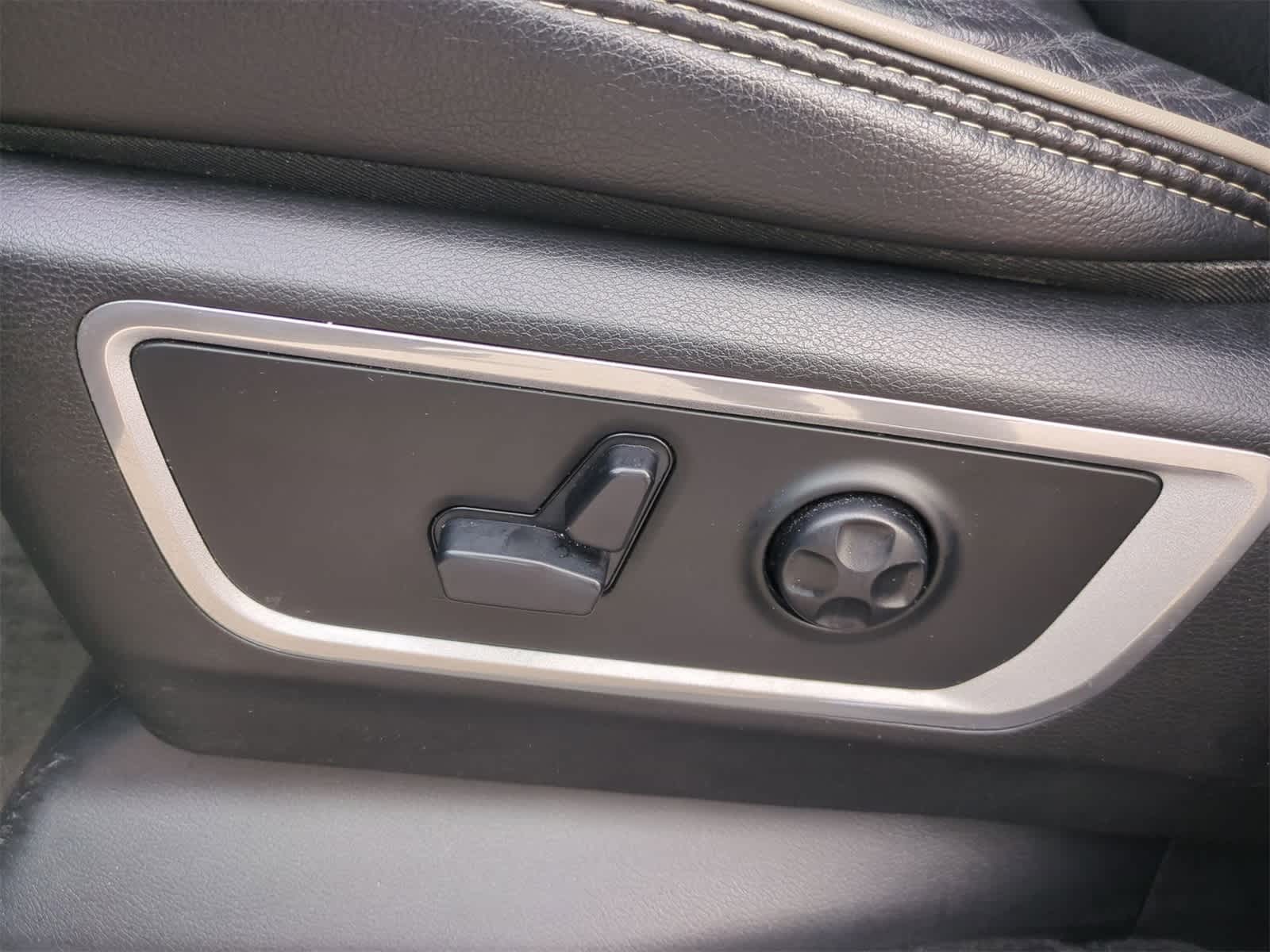 Thumbnail: 2020 RAM 1500 - 17
