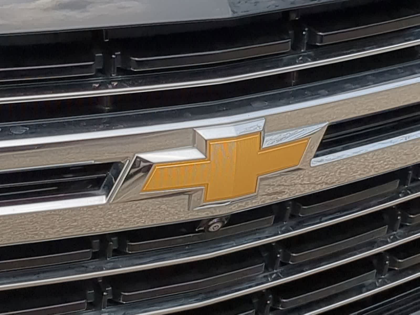 Thumbnail: 2024 Chevrolet Suburban - 12