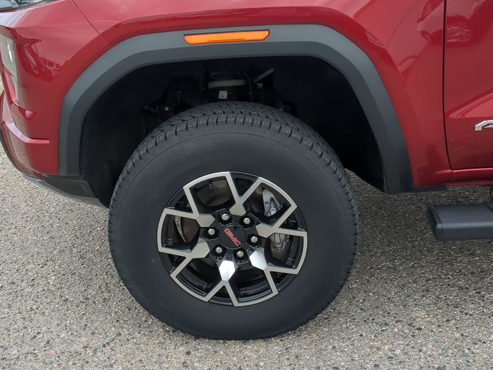 Thumbnail: 2023 GMC Canyon - 14