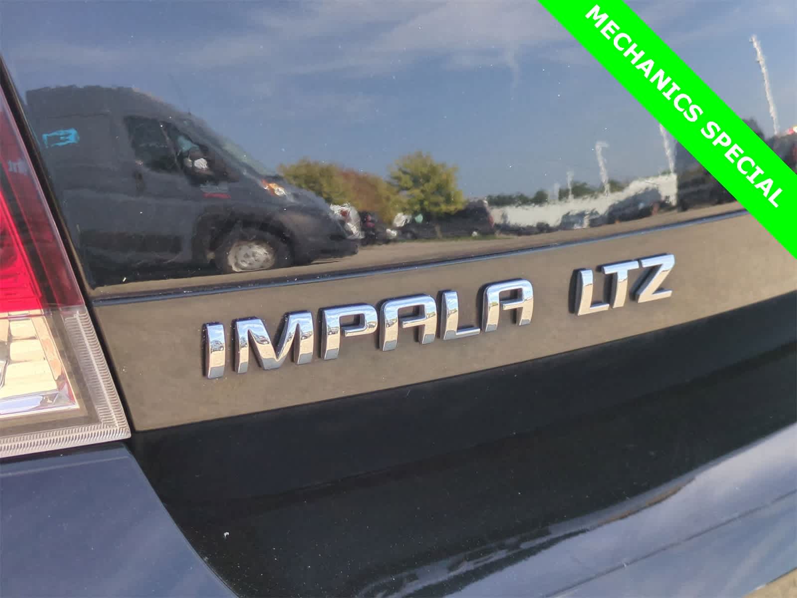 Thumbnail: 2012 Chevrolet Impala - 13