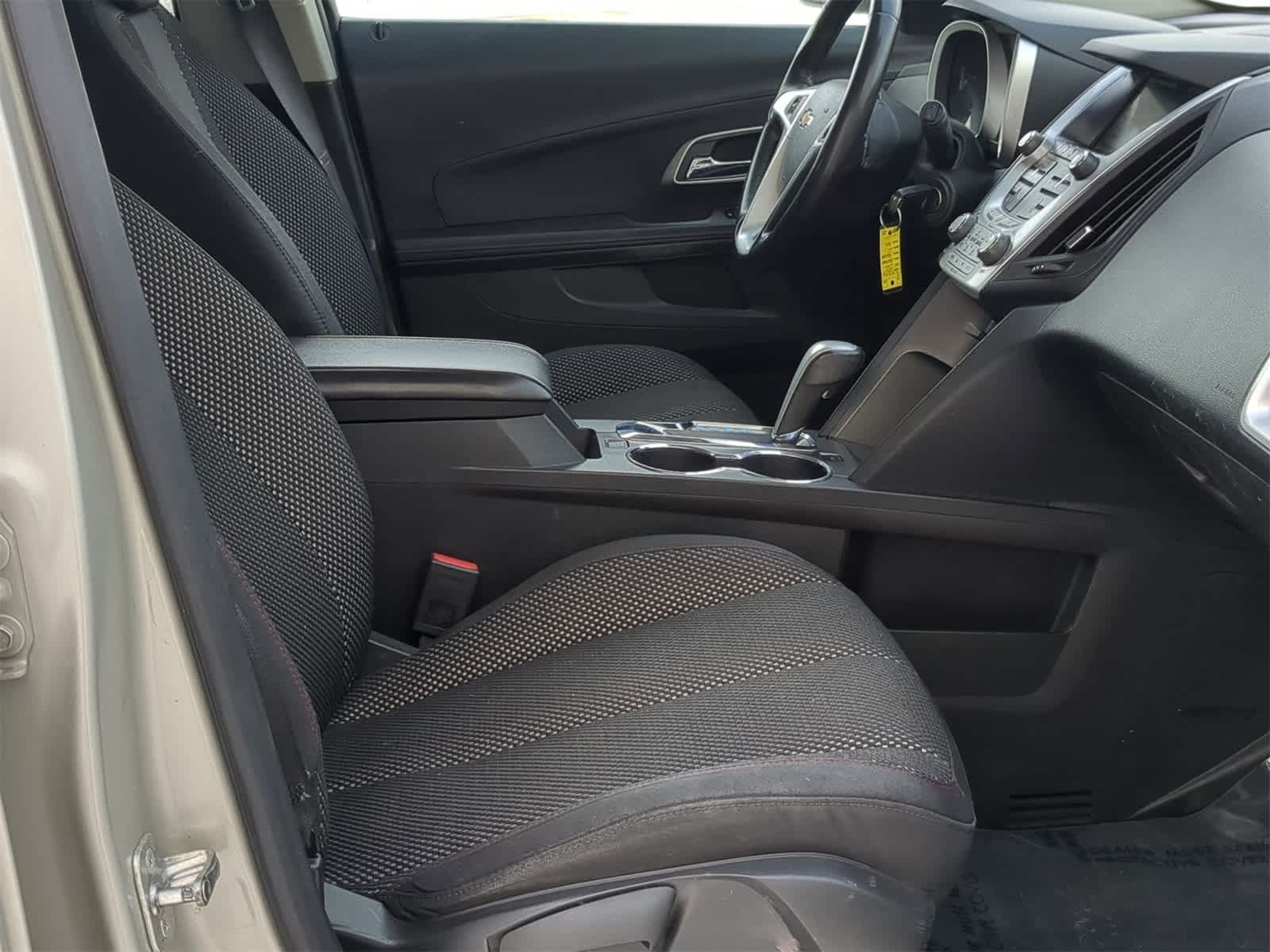 Thumbnail: 2013 Chevrolet Equinox - 28