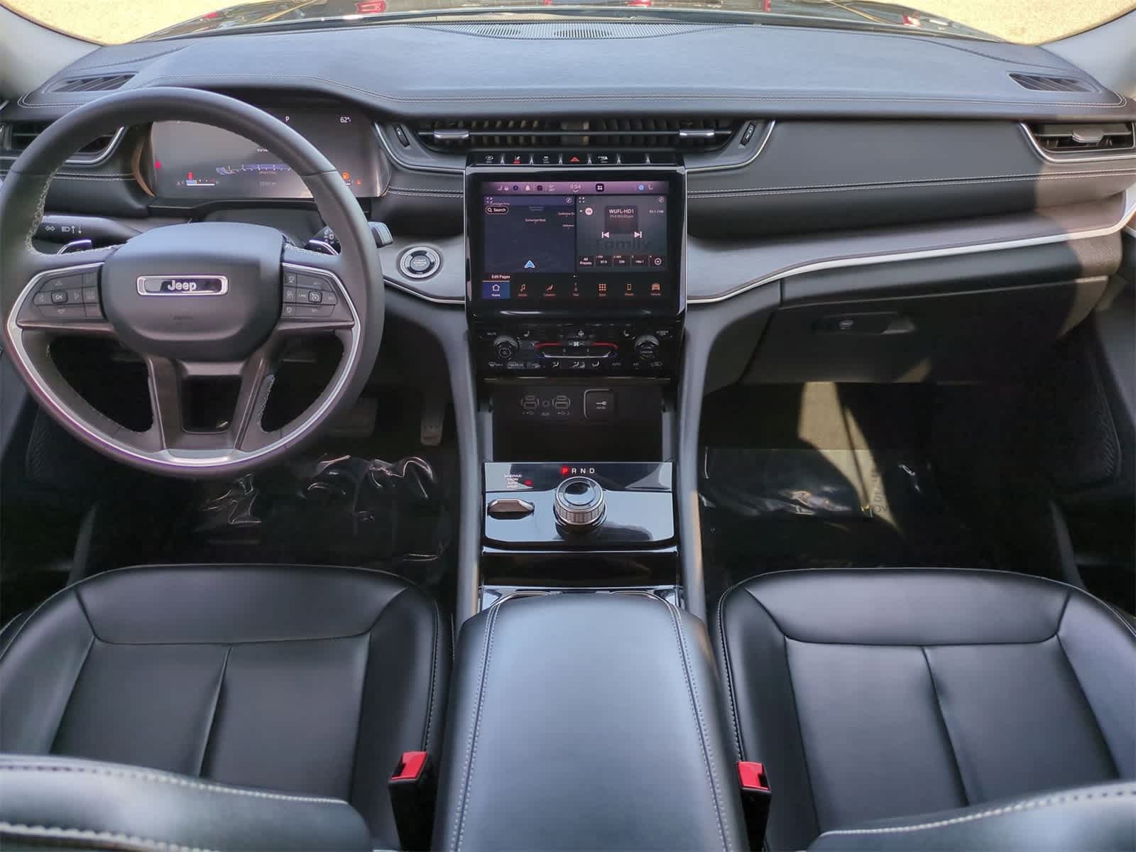 Thumbnail: 2023 Jeep Grand Cherokee L - 15