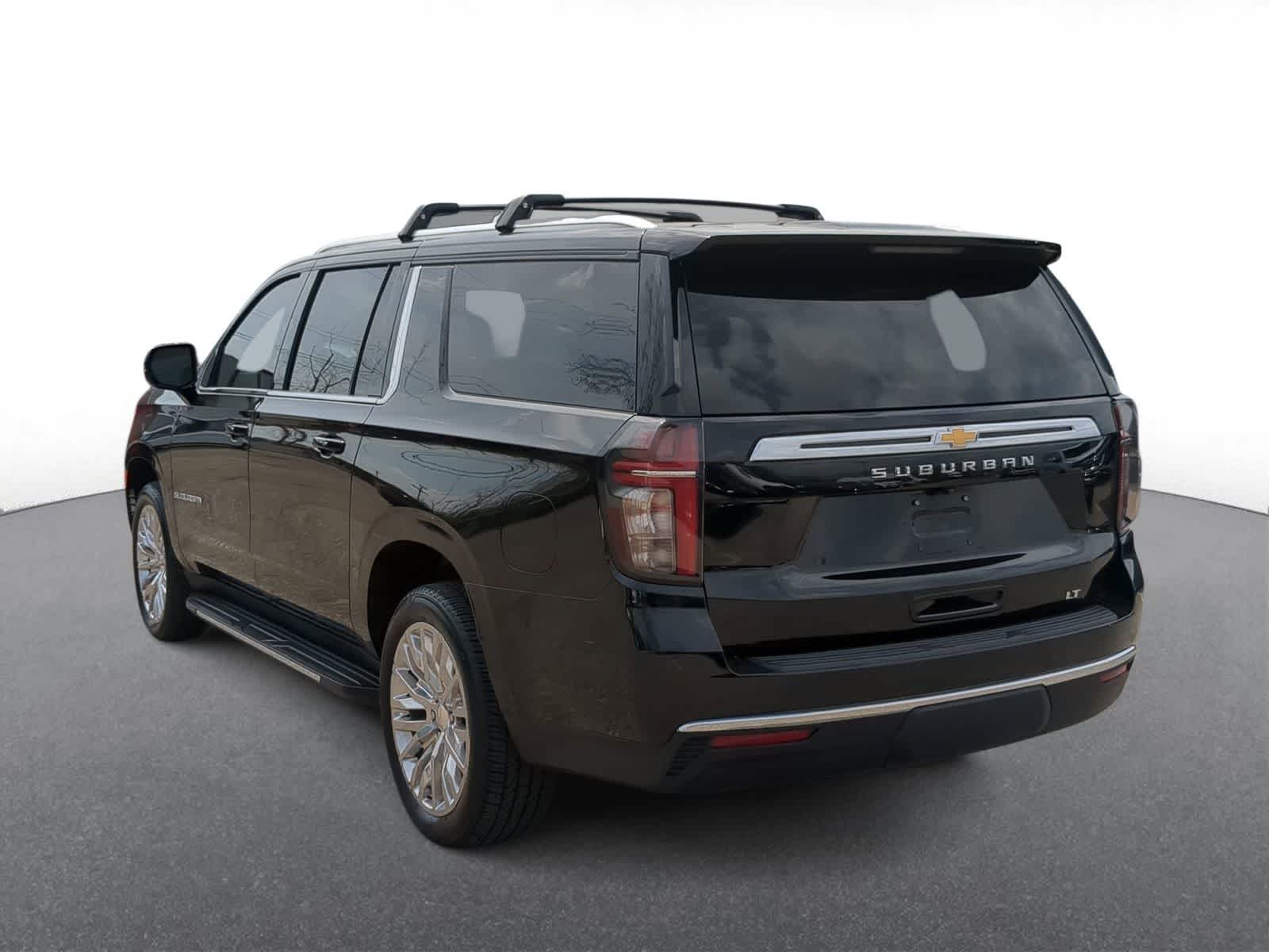 Thumbnail: 2024 Chevrolet Suburban - 6