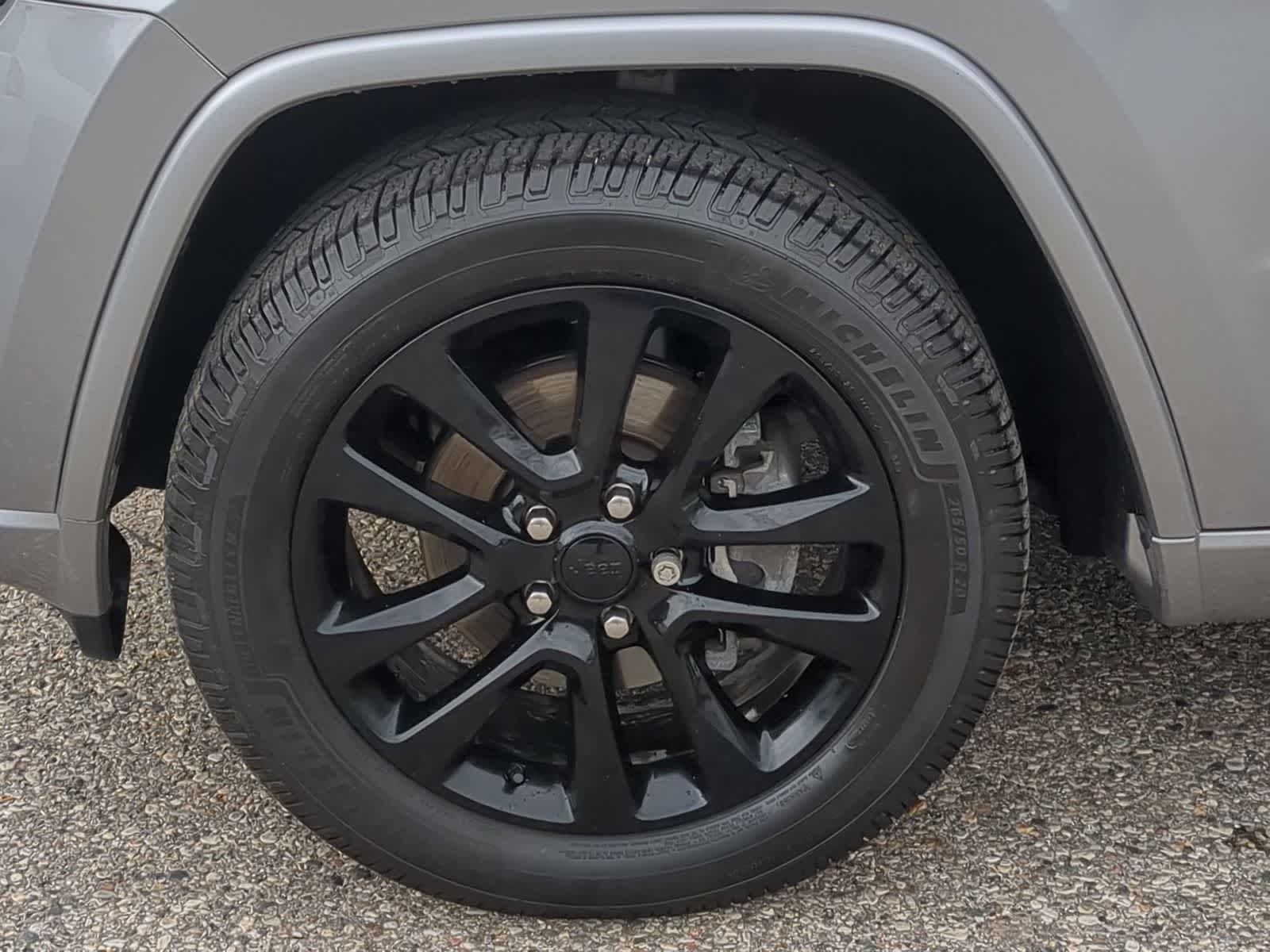 Thumbnail: 2020 Jeep Grand Cherokee - 14