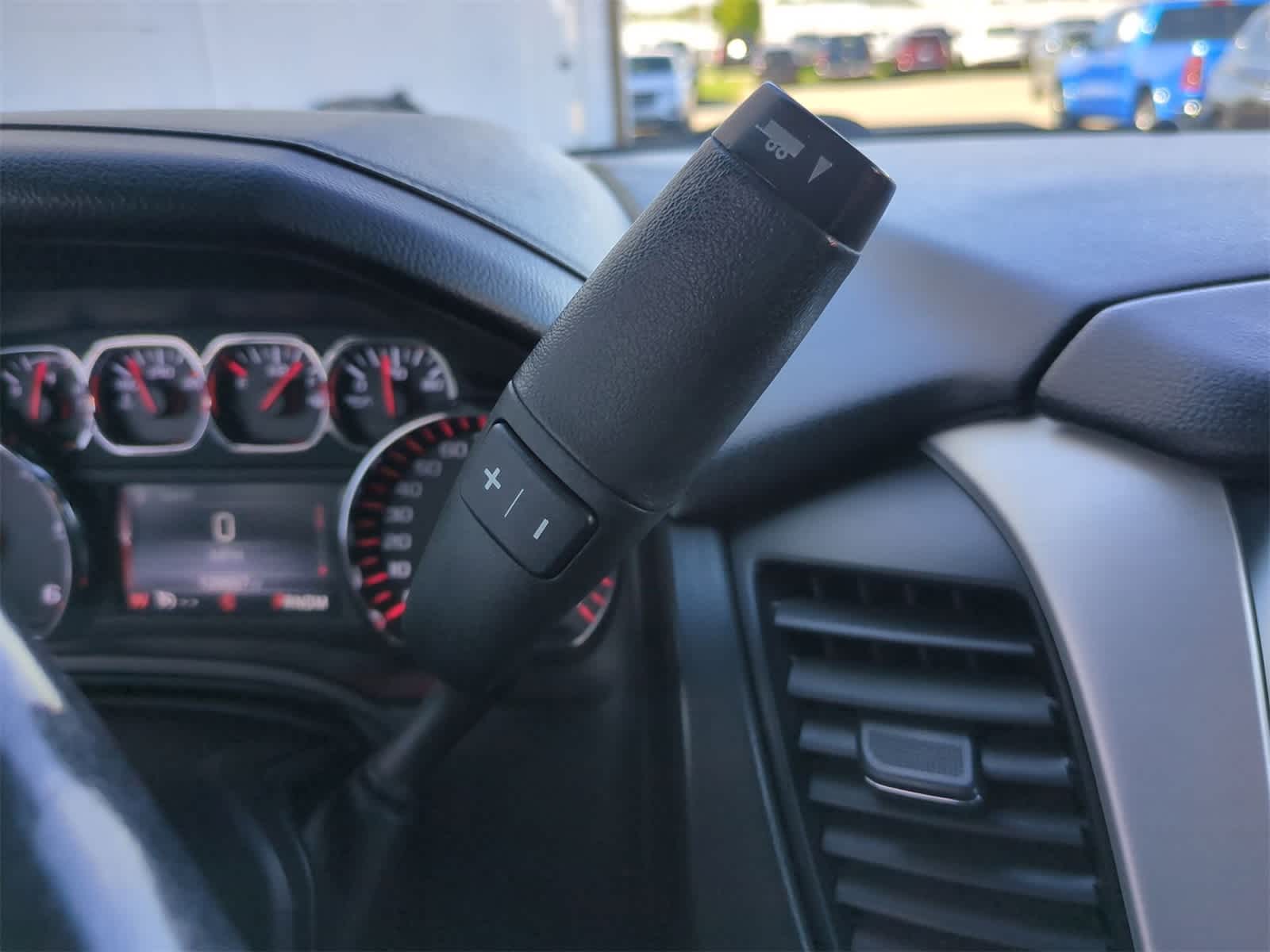 Thumbnail: 2016 GMC Yukon XL - 31