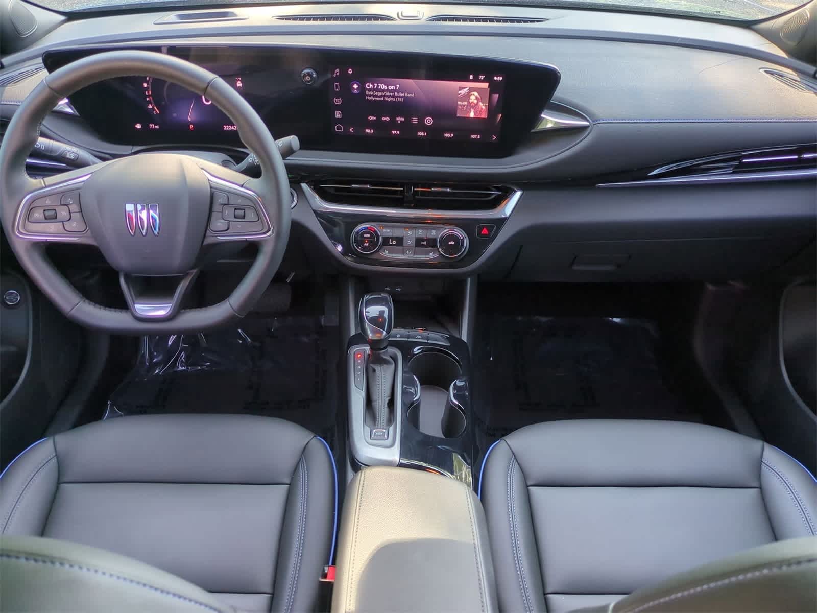 2024 Buick Envista Sport Touring 14