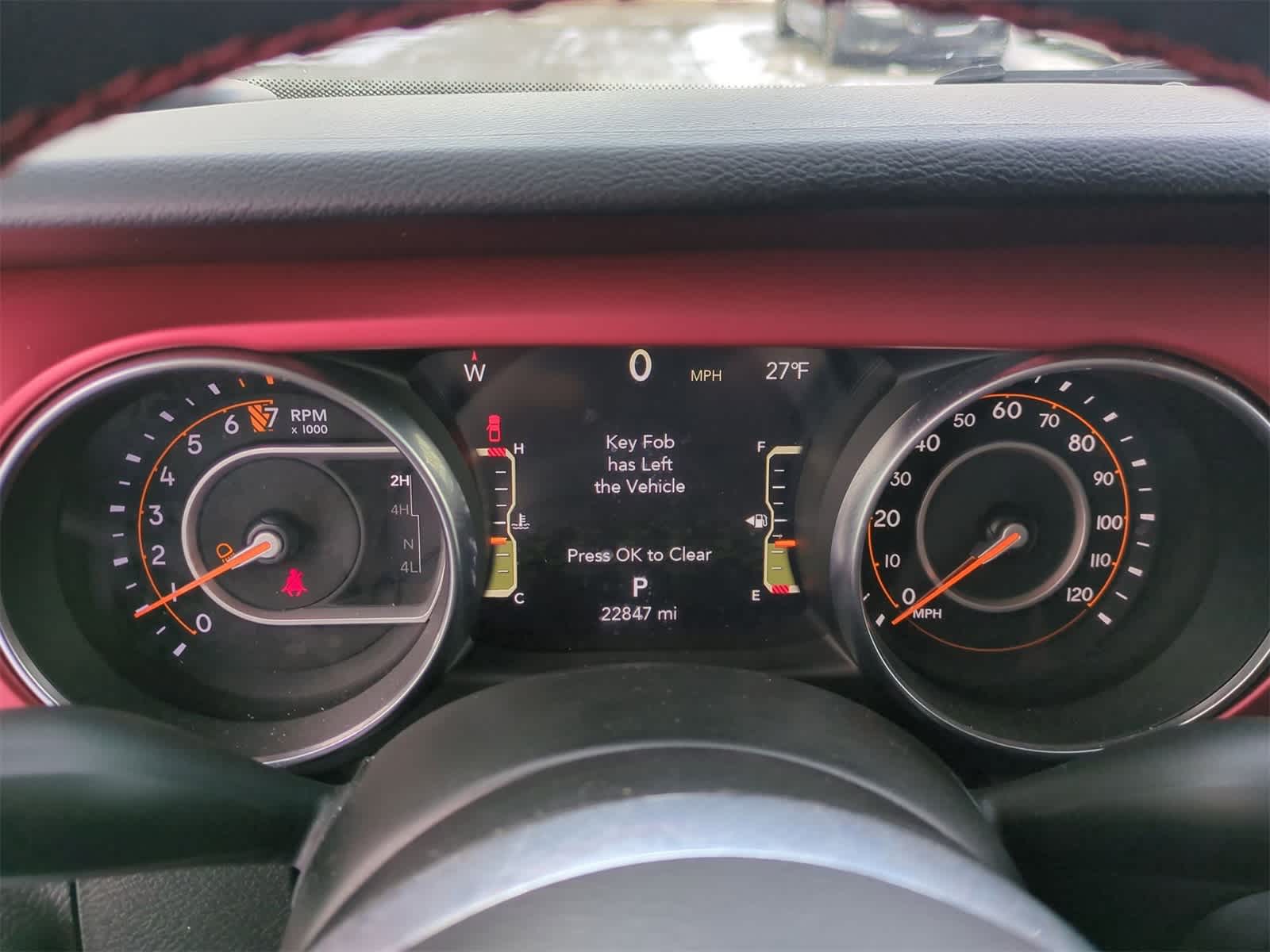 Thumbnail: 2023 Jeep Gladiator - 33