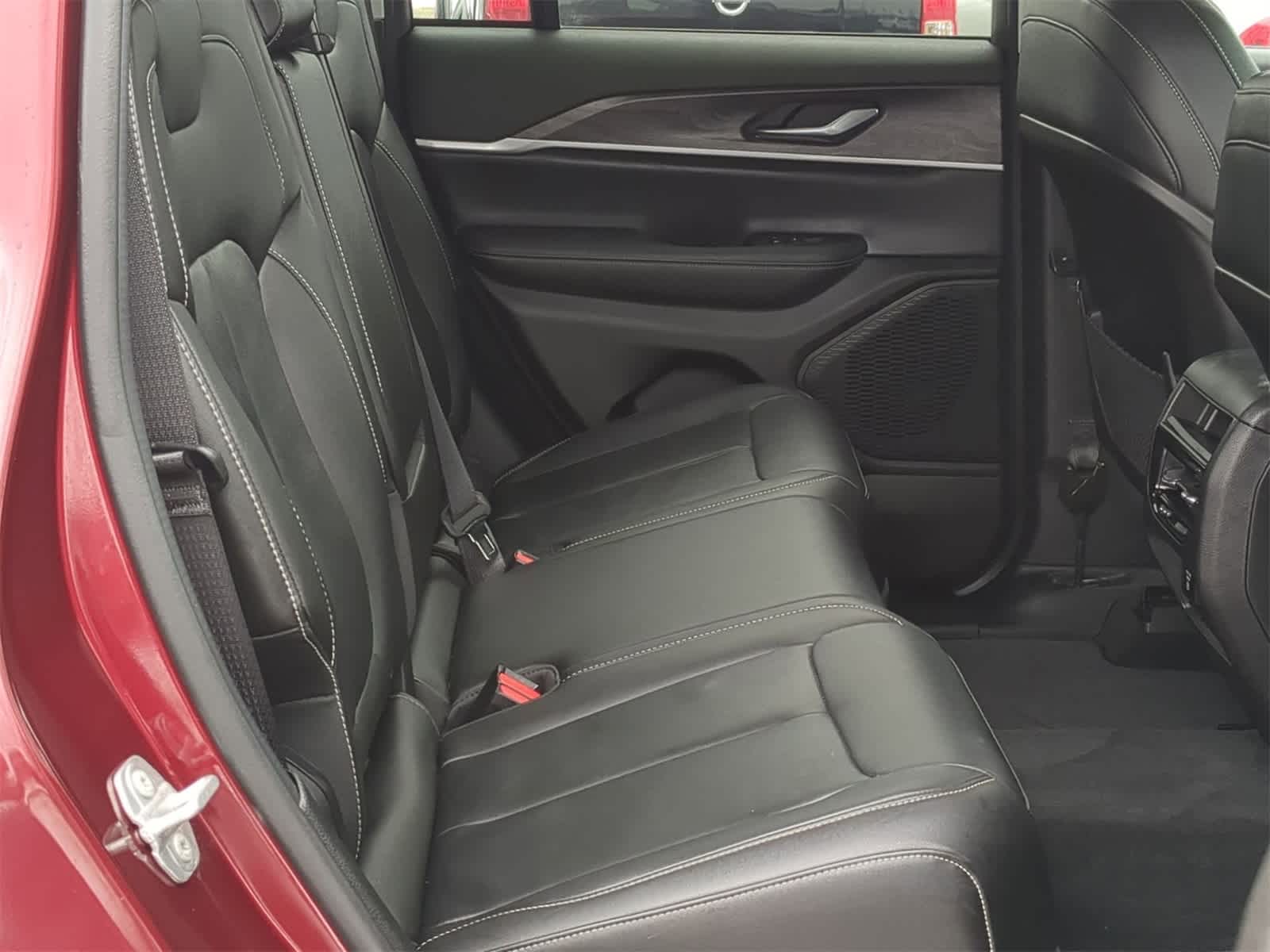 Thumbnail: 2023 Jeep Grand Cherokee - 27