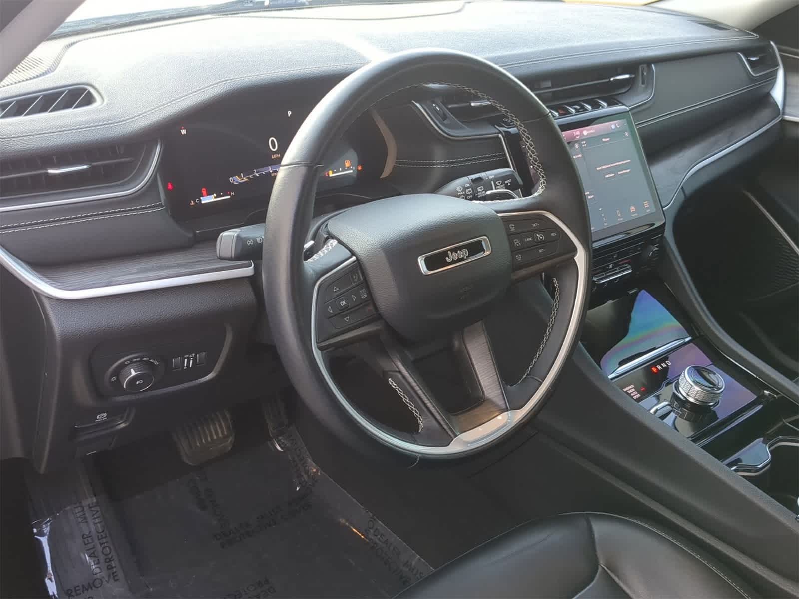 Thumbnail: 2022 Jeep Grand Cherokee L - 10