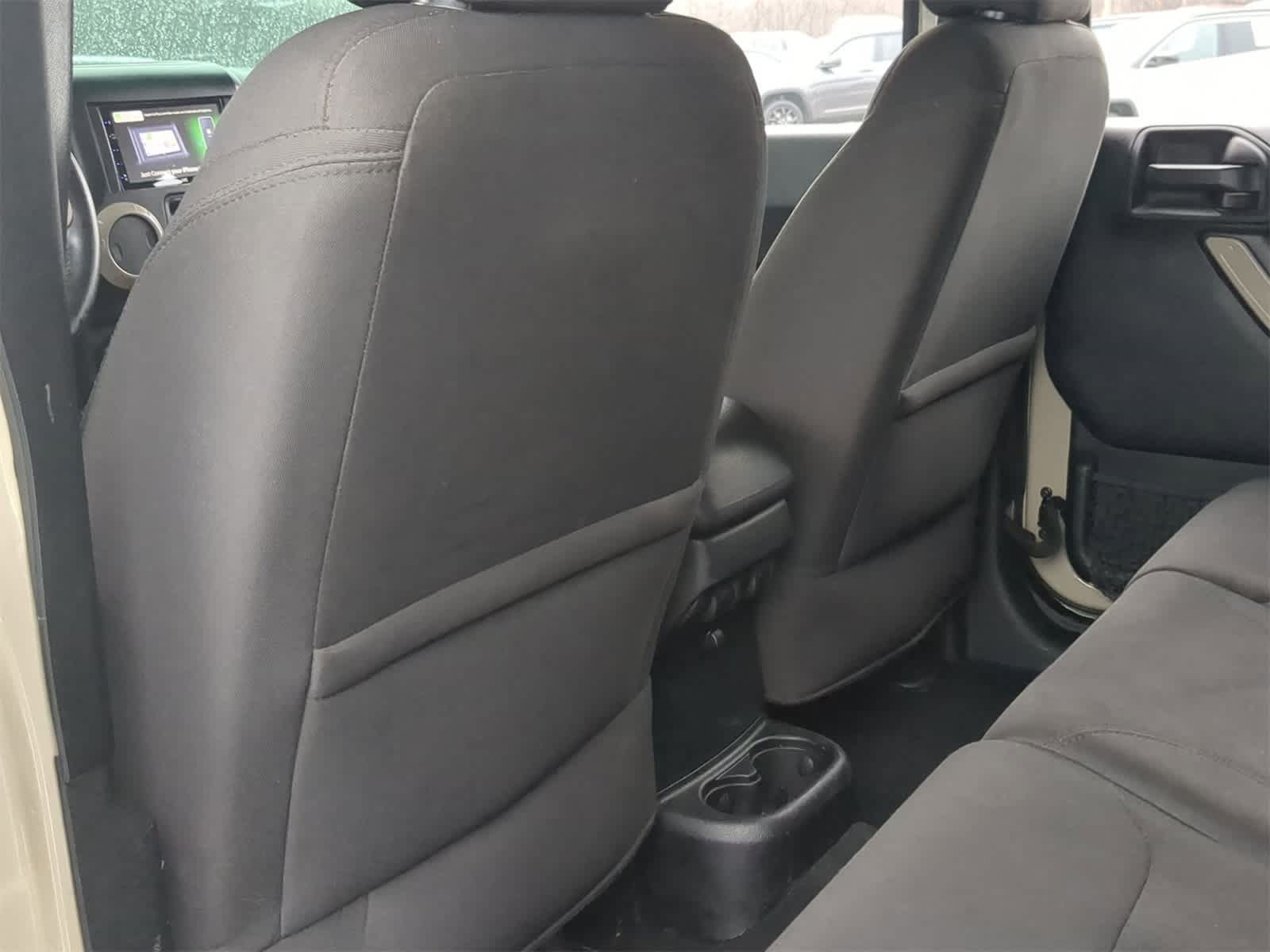 Thumbnail: 2017 Jeep Wrangler - 25