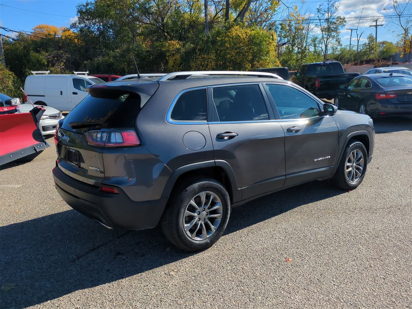 Thumbnail: 2021 Jeep Cherokee - 8