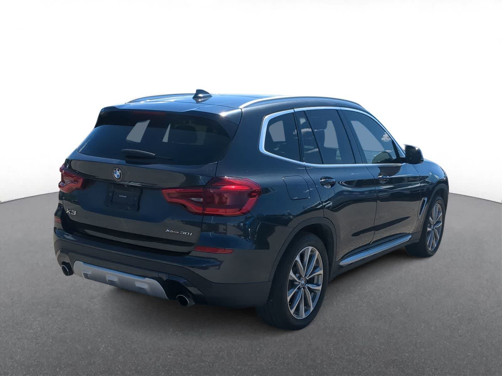 Thumbnail: 2019 BMW X3 - 8