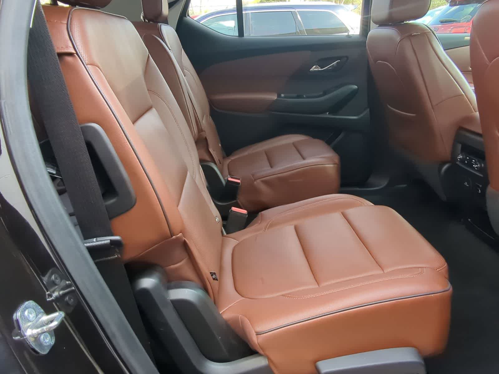 Thumbnail: 2018 Chevrolet Traverse - 20