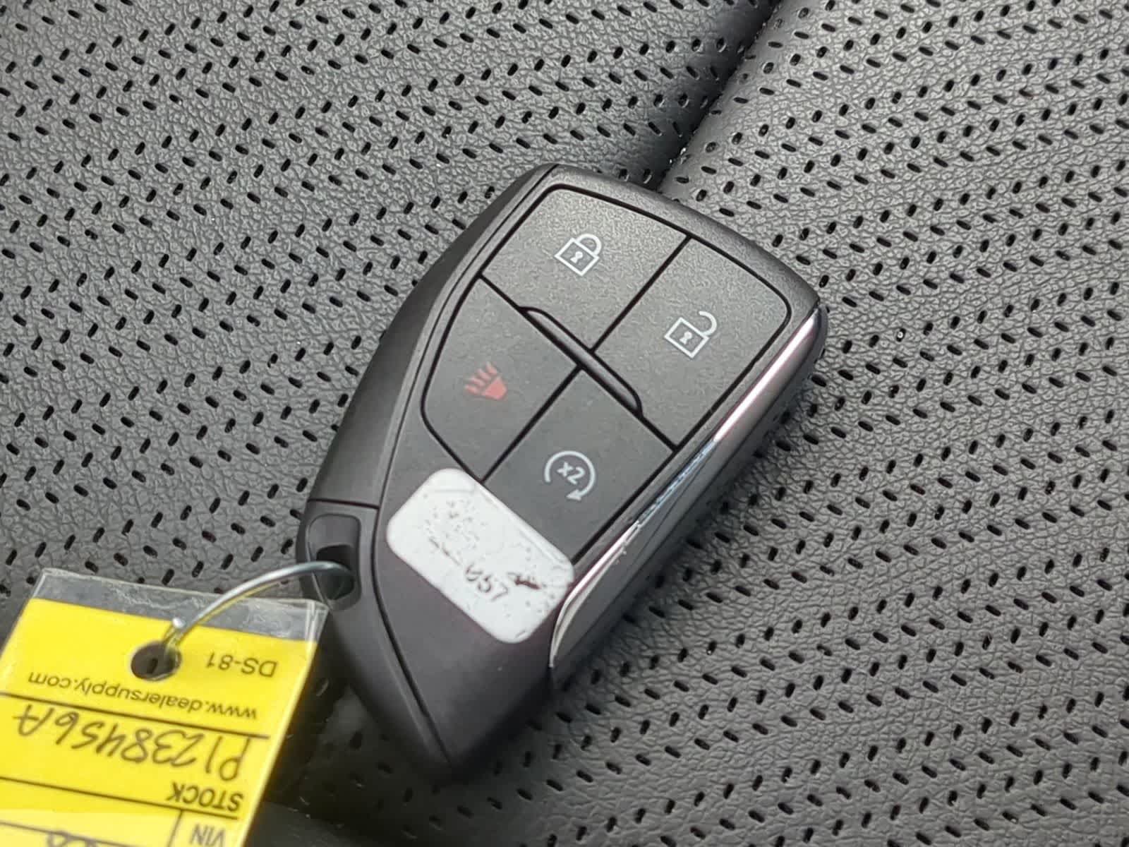 Thumbnail: 2023 GMC Canyon - 34