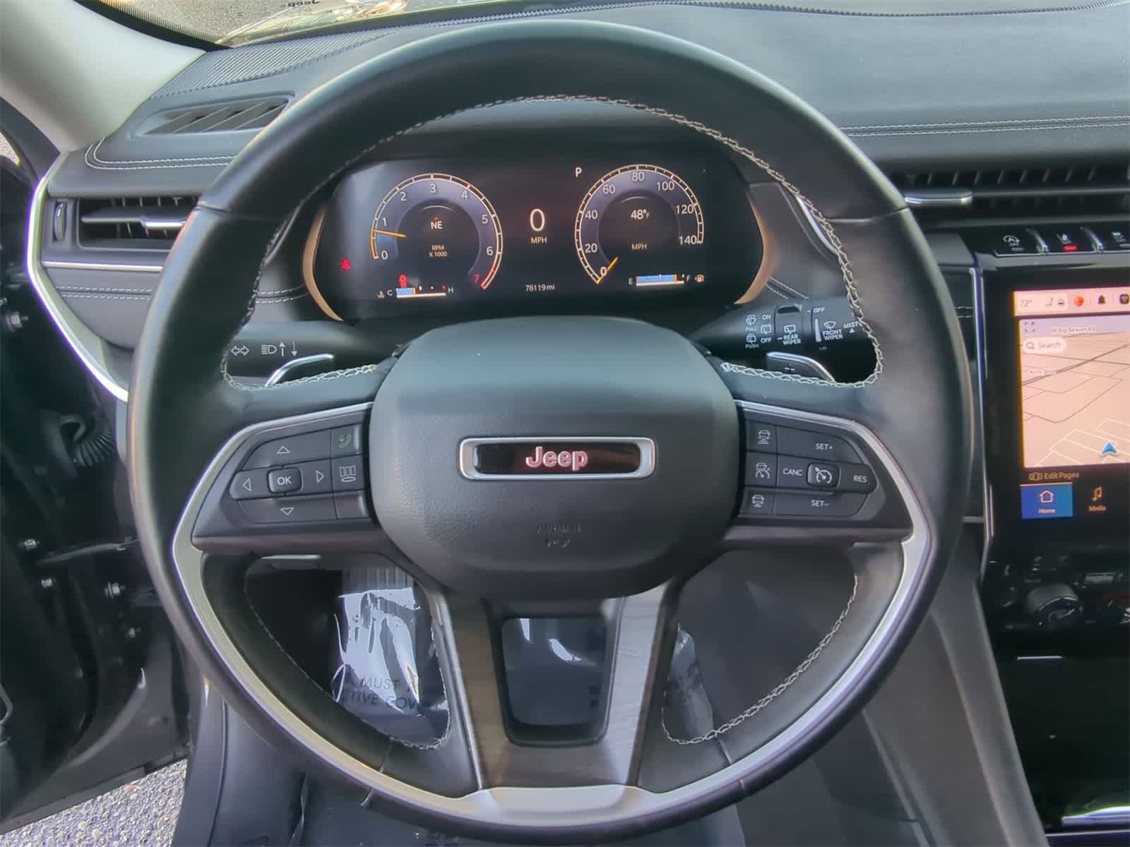 Thumbnail: 2022 Jeep Grand Cherokee L - 24