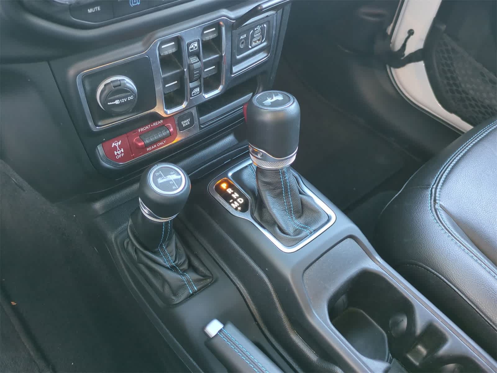 Thumbnail: 2022 Jeep Wrangler - 31