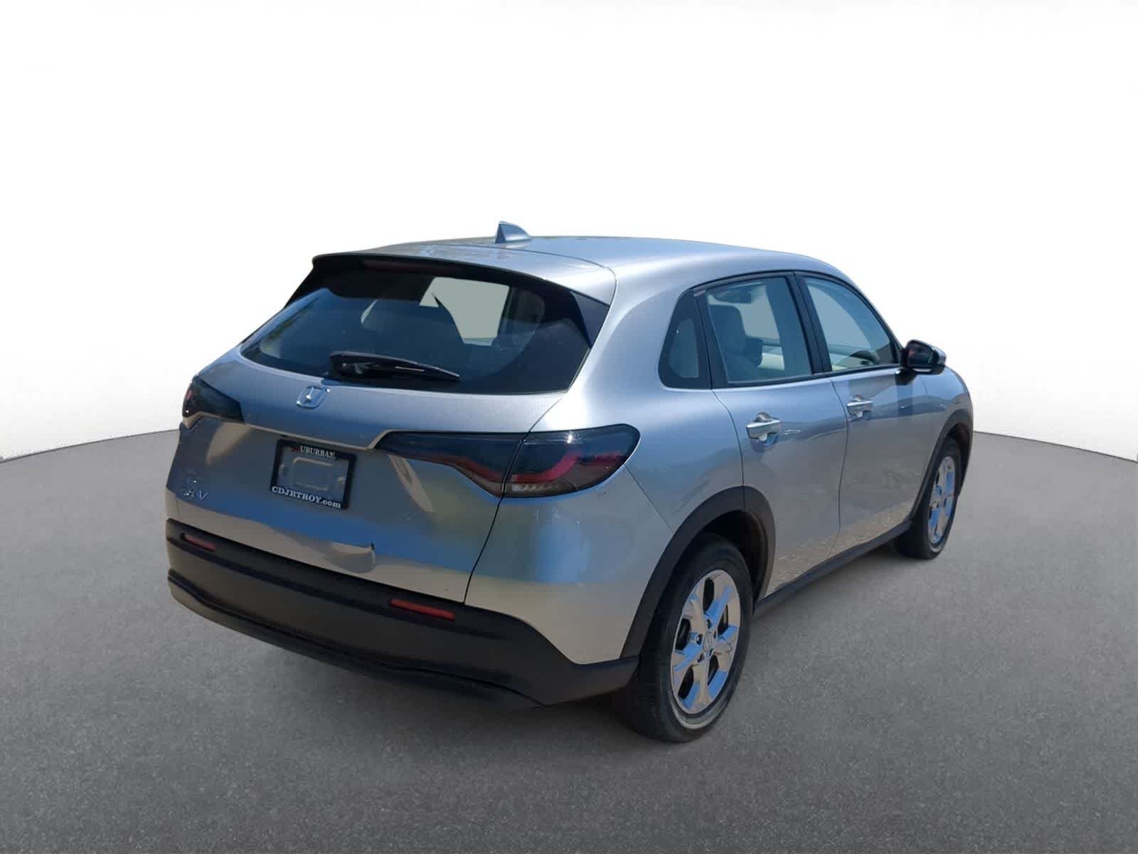 Thumbnail: 2023 Honda HR-V - 8