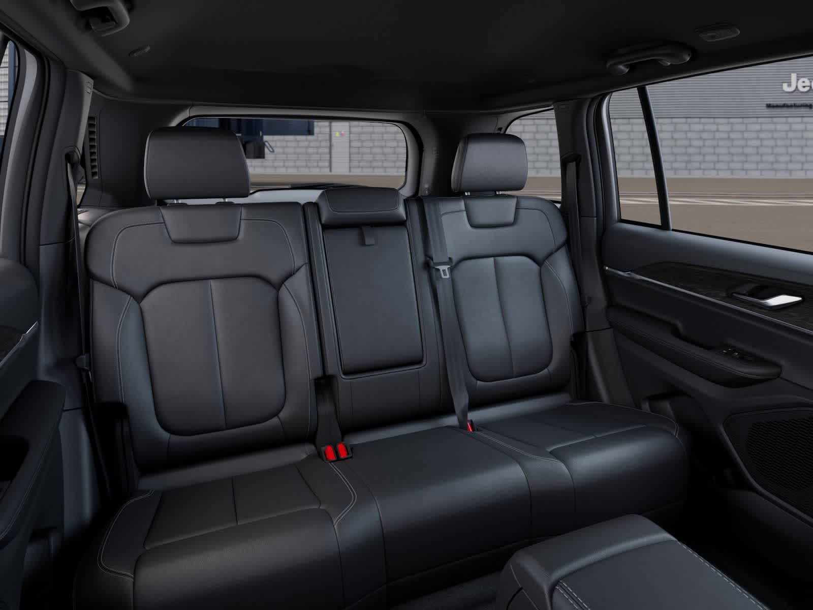 Thumbnail: 2025 Jeep Grand Cherokee - 15