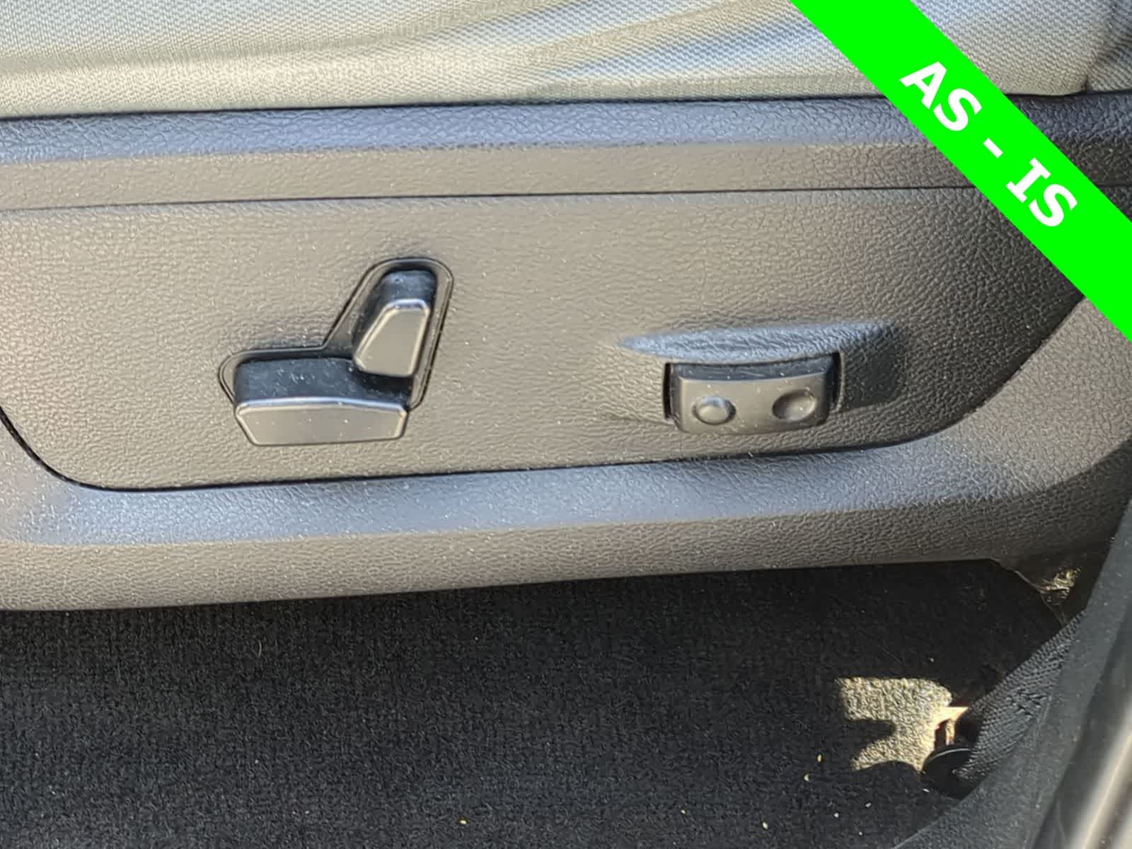 Thumbnail: 2015 RAM 1500 - 17