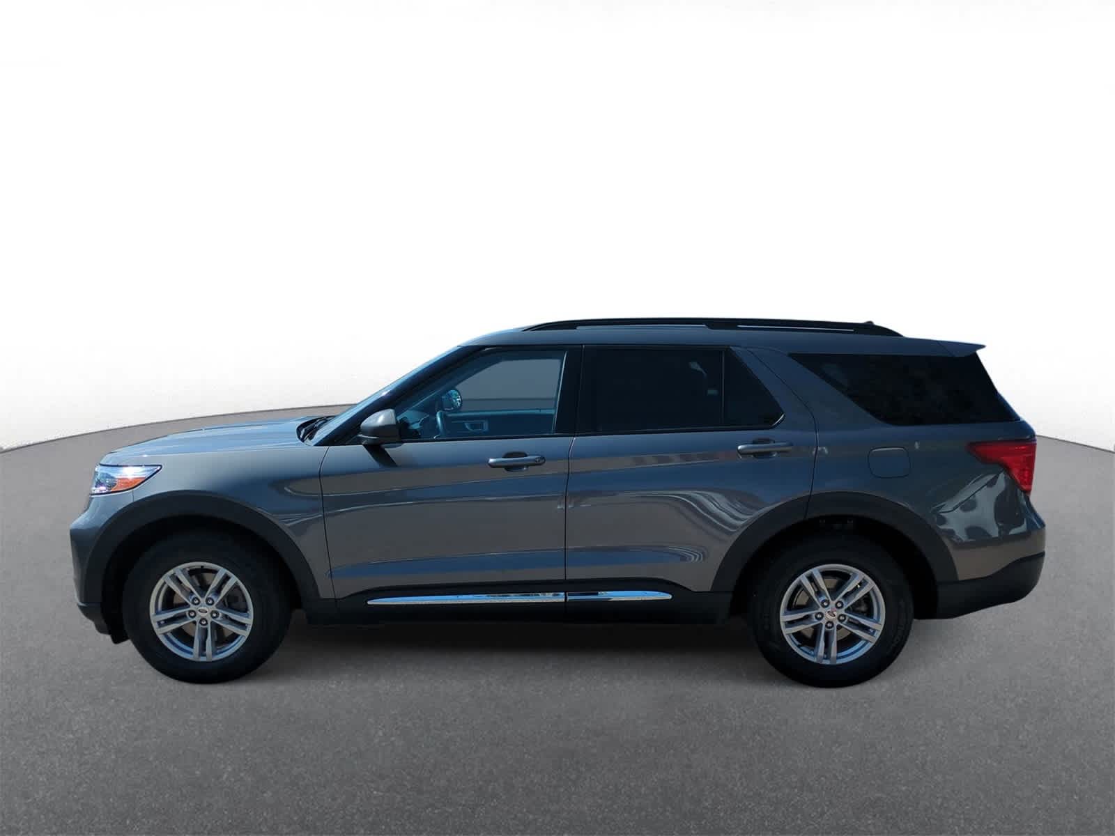 Thumbnail: 2023 Ford Explorer - 5