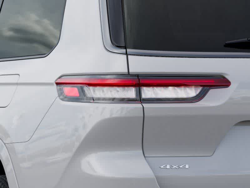 Thumbnail: 2026 Jeep Grand Cherokee L - 9