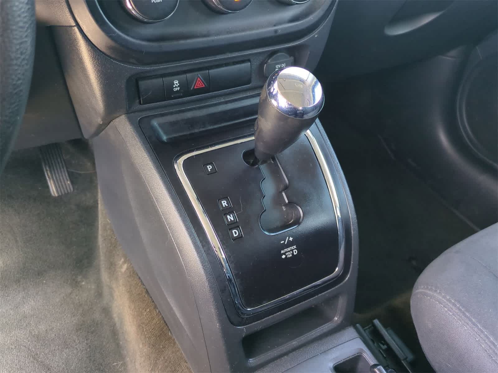 Thumbnail: 2016 Jeep Patriot - 26
