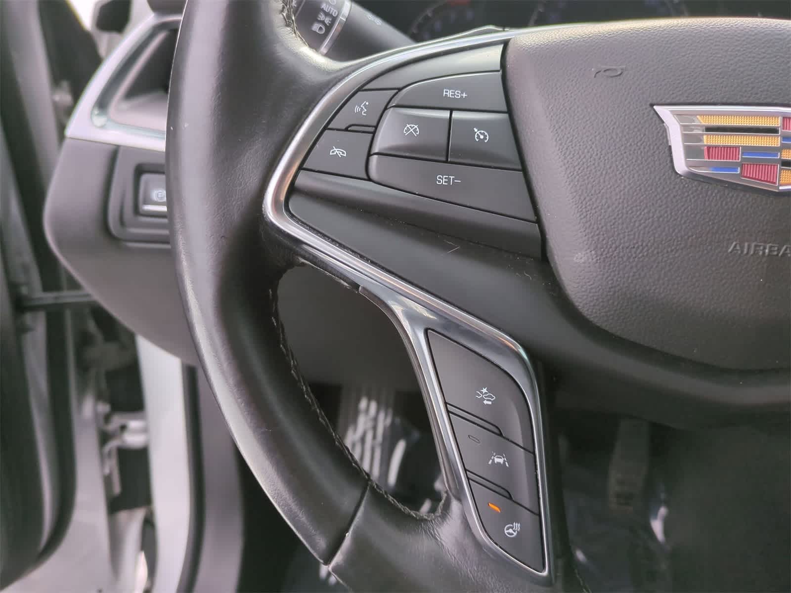 Thumbnail: 2019 Cadillac XT5 - 24